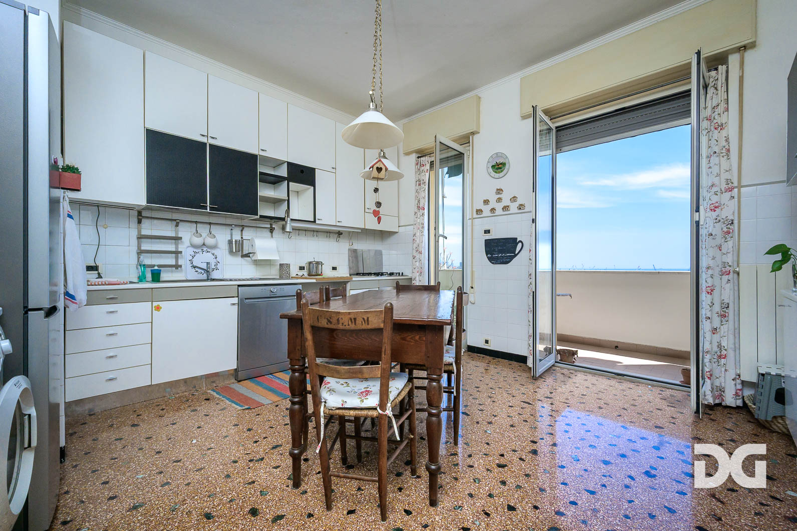 Immobiliare Del Guasta CORNIGLIANO ALTA – PANORAMICI E DIVISIBILI MQ. 139 