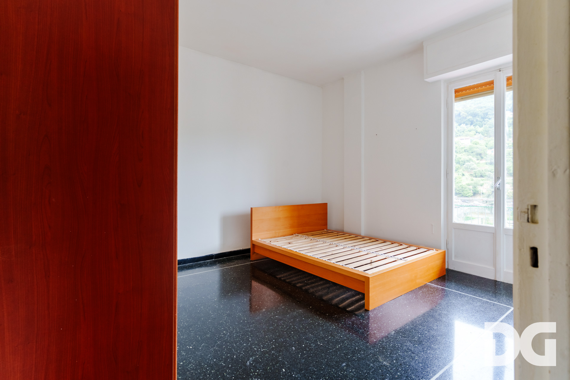 Immobiliare Del Guasta QUEZZI – VIA SUSANNA FONTANAROSSA LUMINOSI MQ. 70 IN CONTESTO PRIVATO