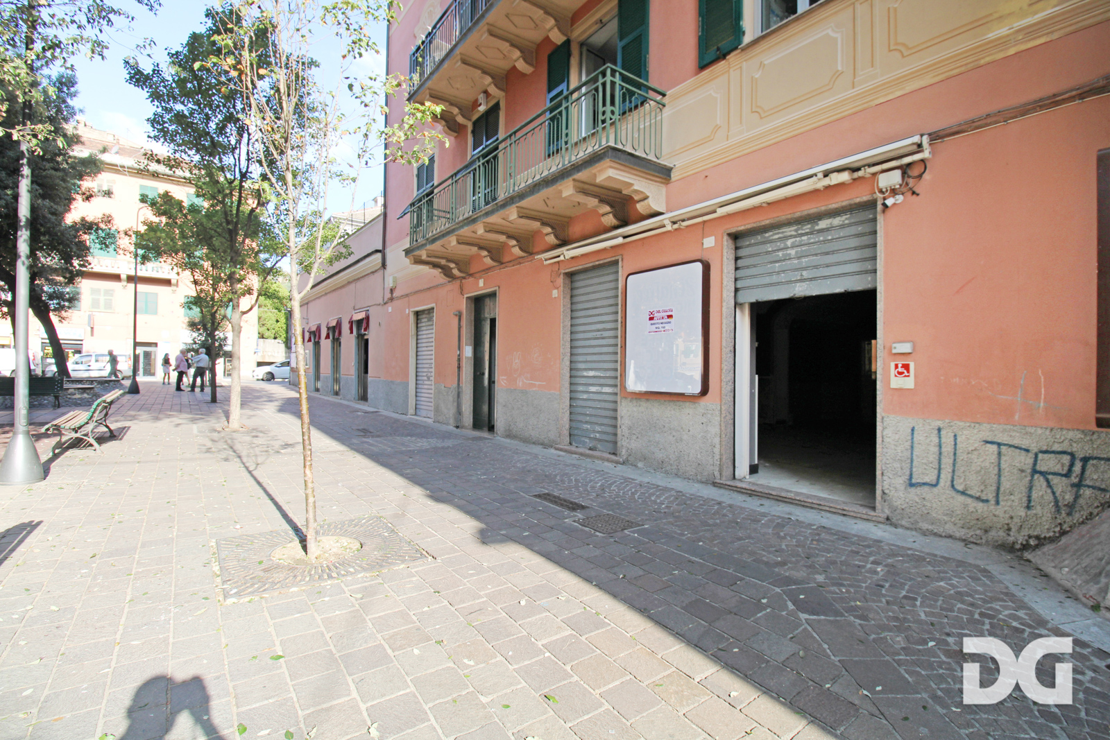 Immobiliare Del Guasta BOLZANETO – GRANDE NEGOZIO MQ. 151 