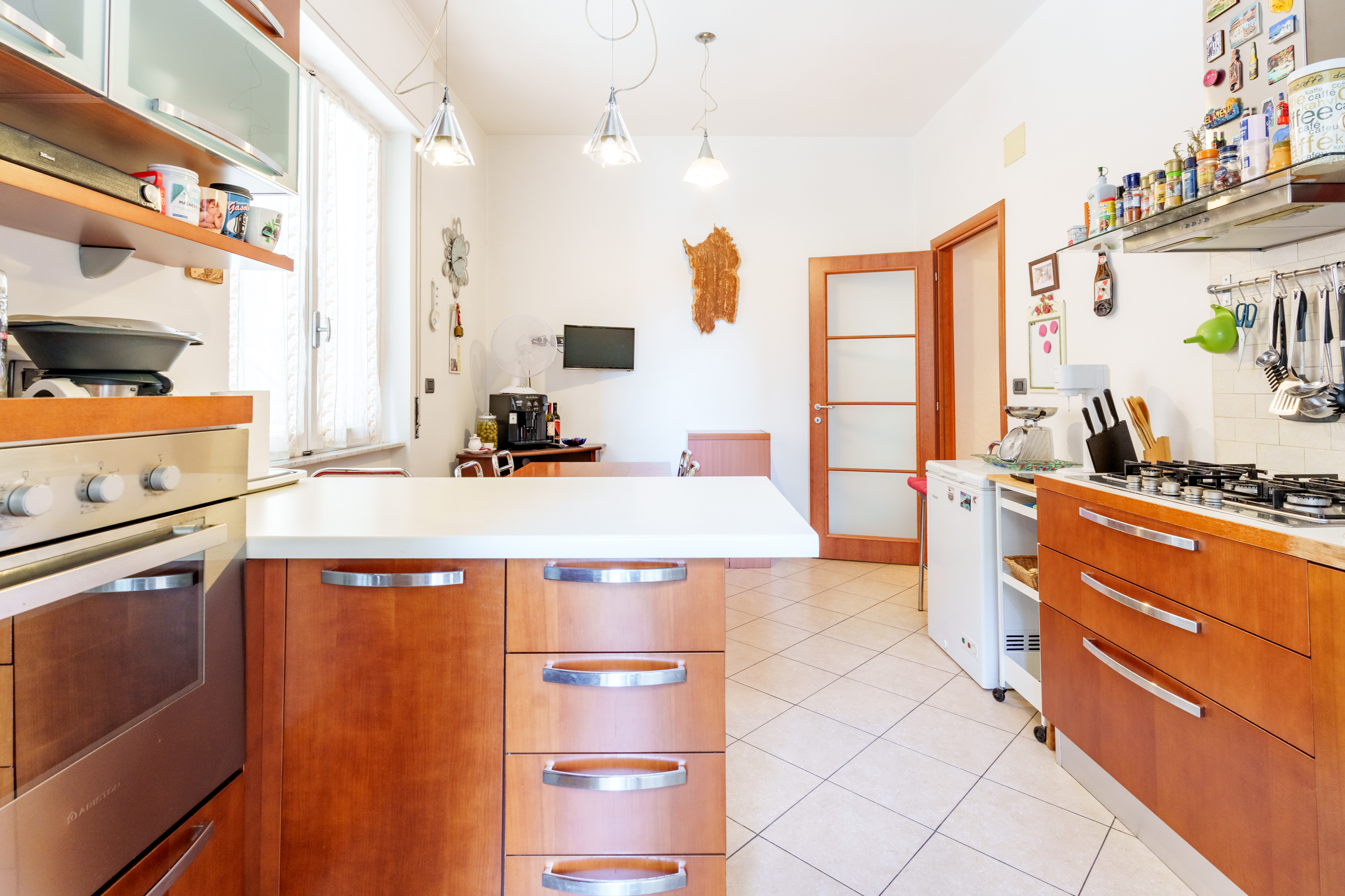 Immobiliare Del Guasta MARASSI – VIA CANEVARI – LUMINOSI MQ. 119 BIPOGGIOLI