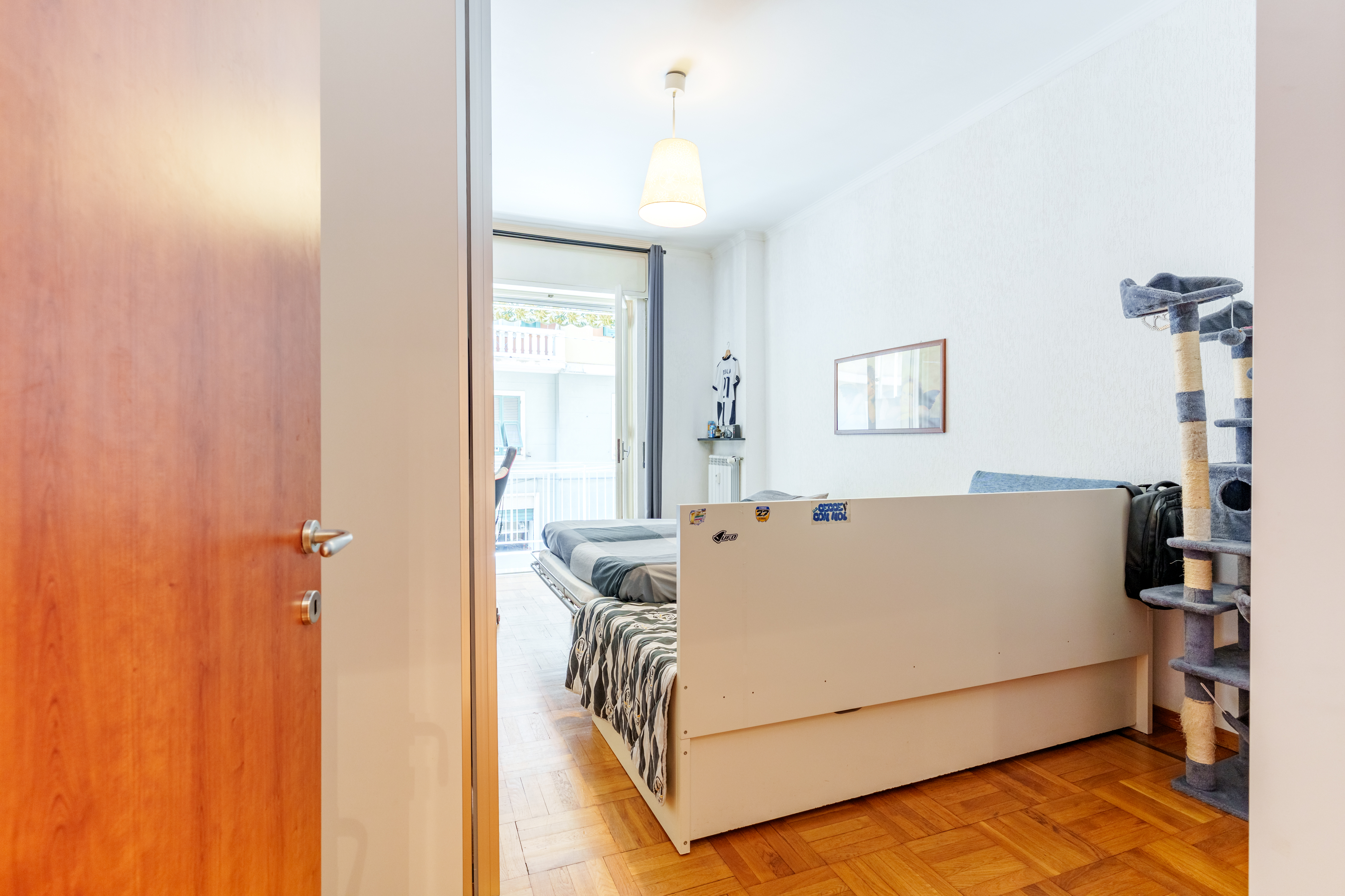 Immobiliare Del Guasta MARASSI – VIA CANEVARI – LUMINOSI MQ. 119 BIPOGGIOLI