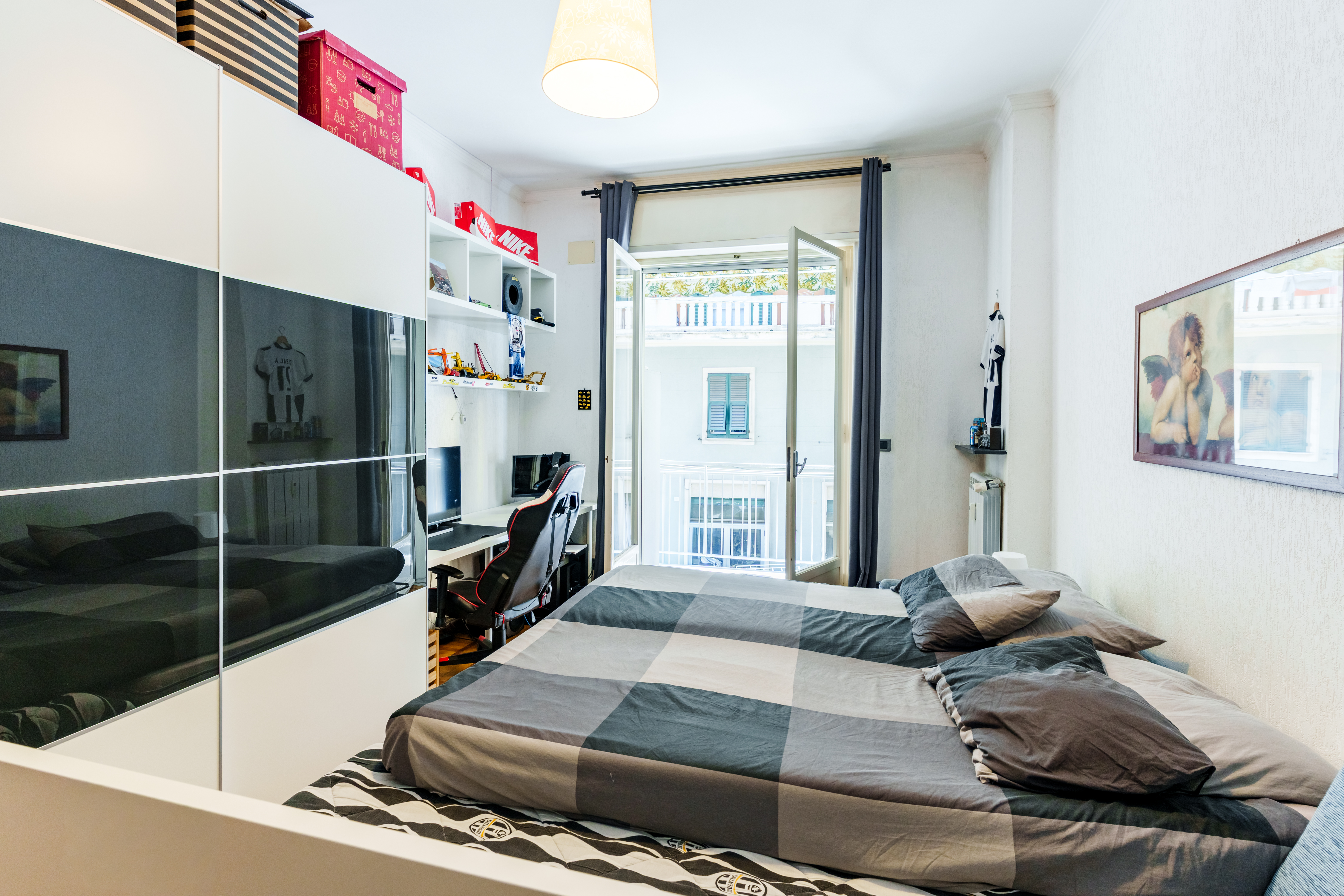 Immobiliare Del Guasta MARASSI – VIA CANEVARI – LUMINOSI MQ. 119 BIPOGGIOLI