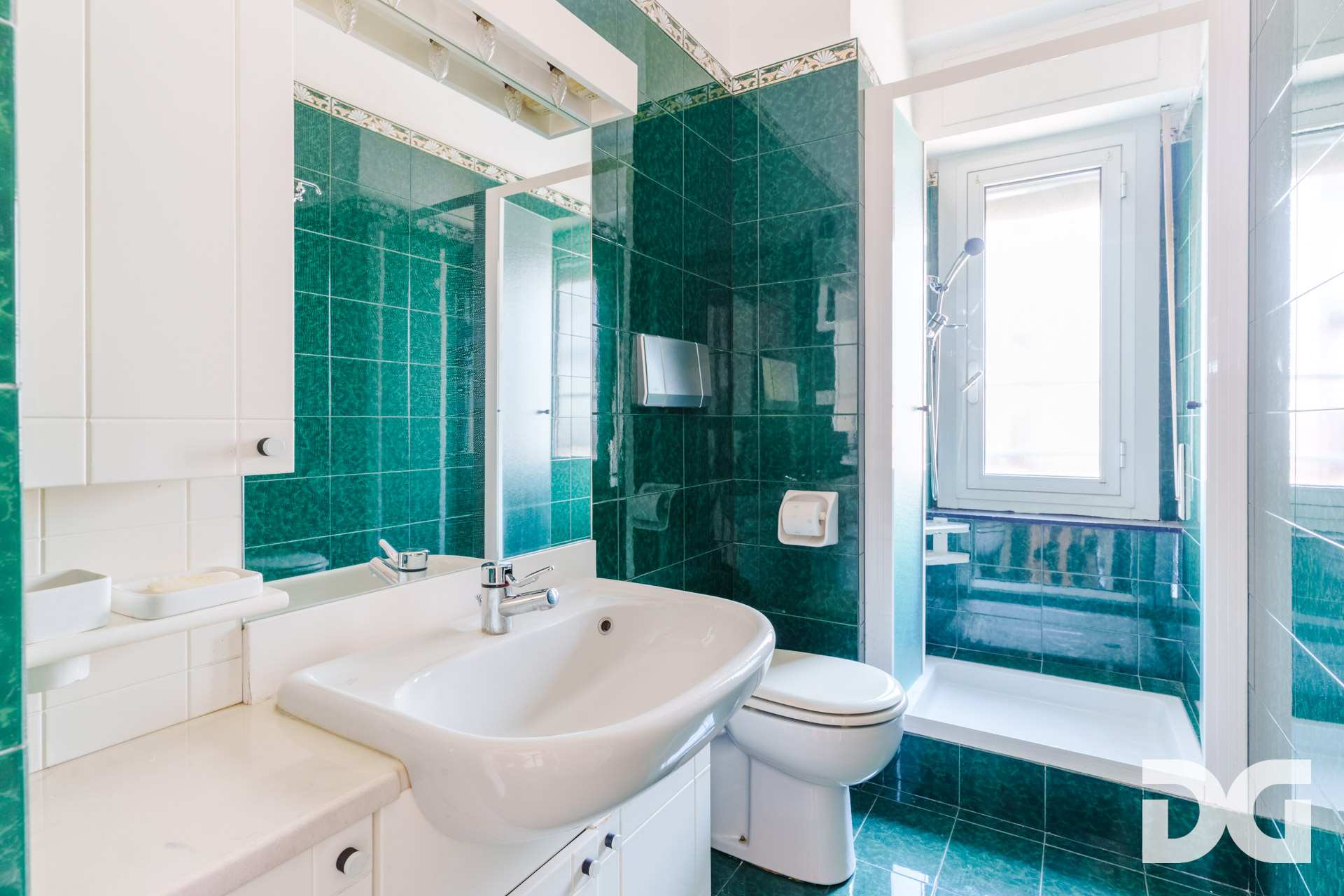 Immobiliare Del Guasta CENTRO – VIA IMPERIA PANORAMICI MQ. 133 CON BALCONATA 