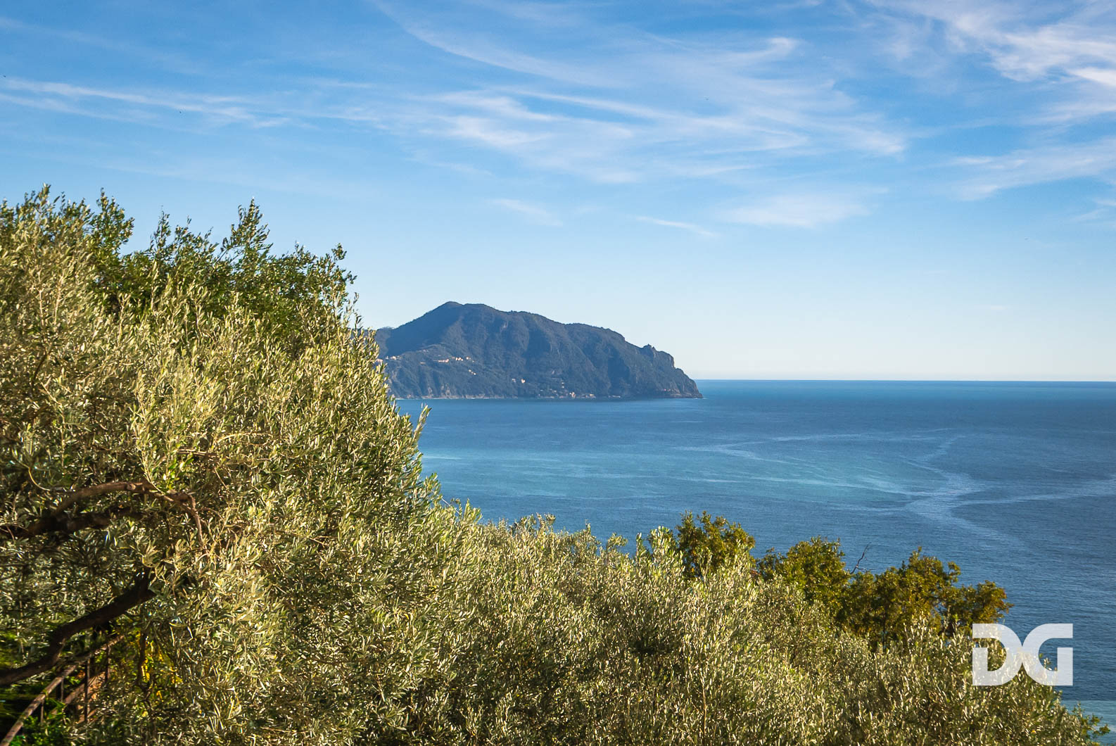 Immobiliare Del Guasta BOGLIASCO – PANORAMICI MQ 70 CON GIARDINO E TERRAZZO 