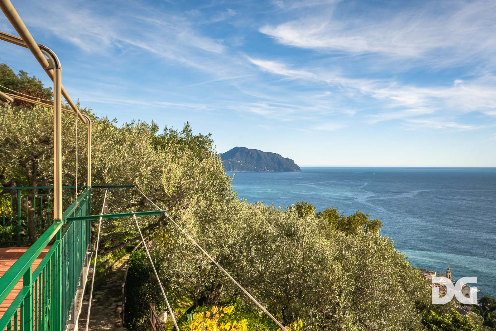 Immobiliare Del Guasta BOGLIASCO – PANORAMICI MQ 70 CON GIARDINO E TERRAZZO 