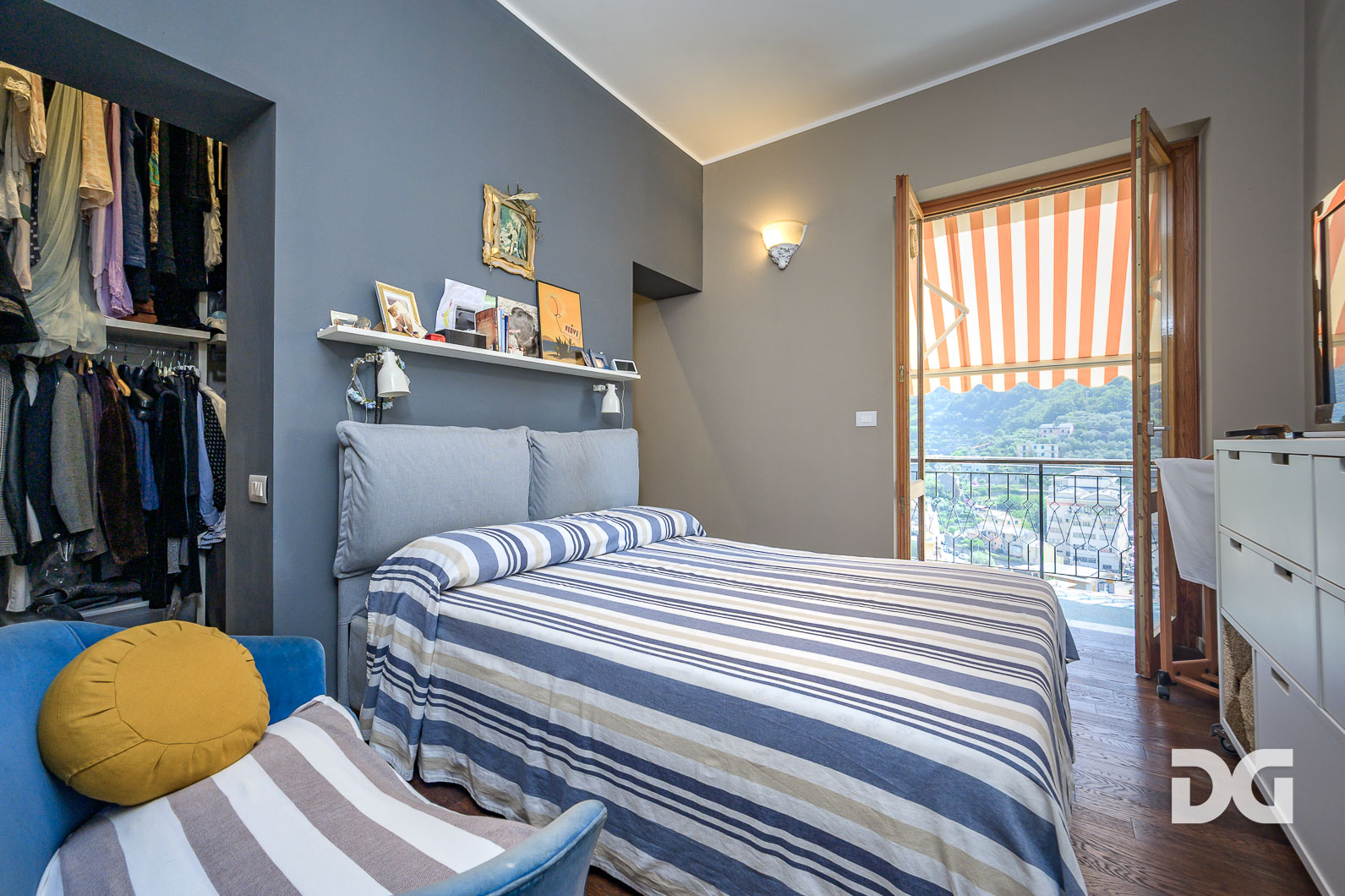 Immobiliare Del Guasta NERVI IMMERSO NEL VERDE – PANORAMICI MQ. 104 CON GIARDINO 