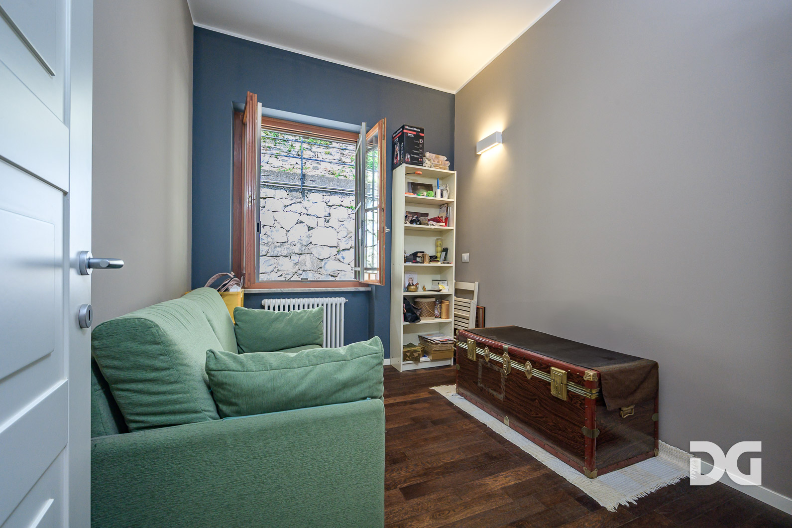 Immobiliare Del Guasta NERVI IMMERSO NEL VERDE – PANORAMICI MQ. 104 CON GIARDINO 