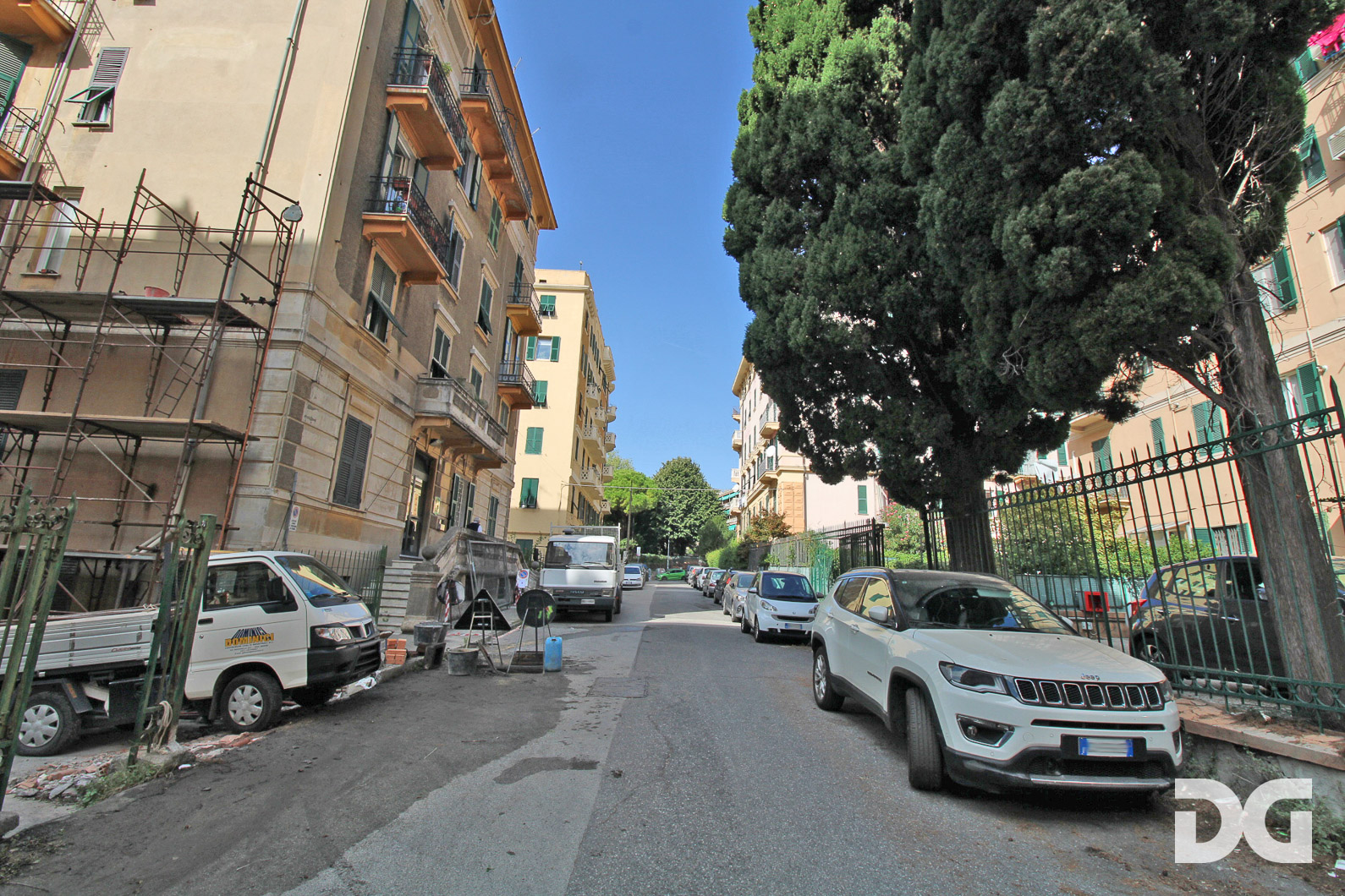 Immobiliare Del Guasta ALBARO – VIALE PALAZZI ORDINATI MQ. 68 CON BALCONE