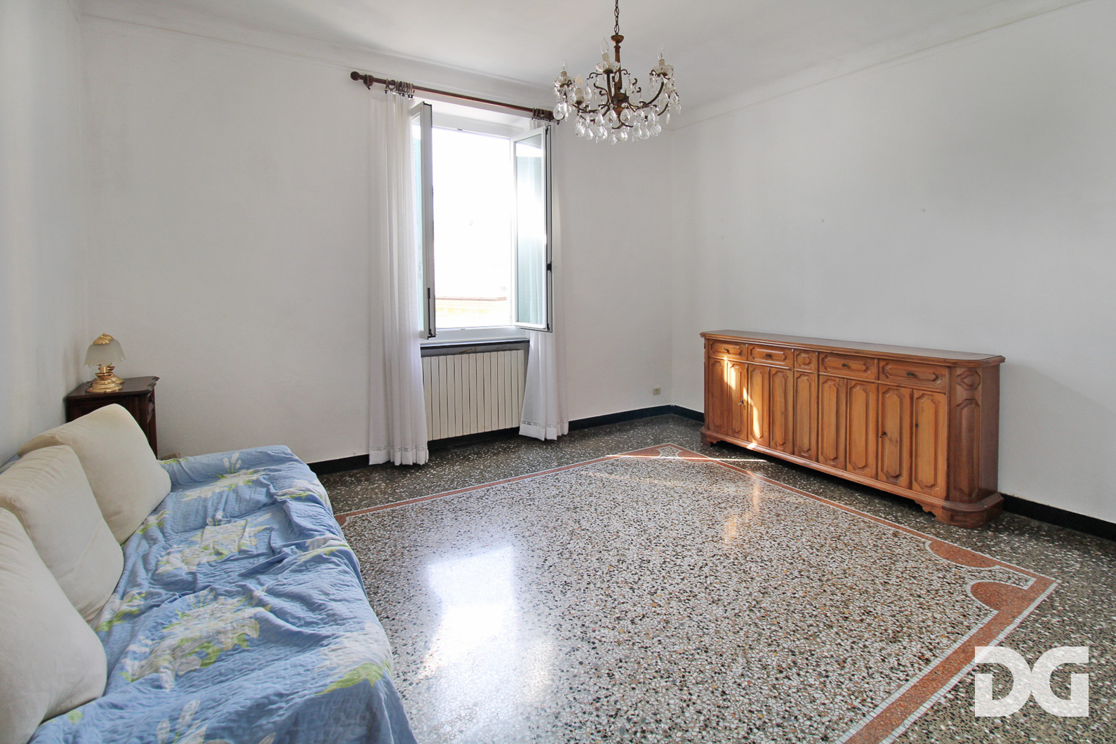 Immobiliare Del Guasta ALBARO – VIALE PALAZZI ORDINATI MQ. 68 CON BALCONE