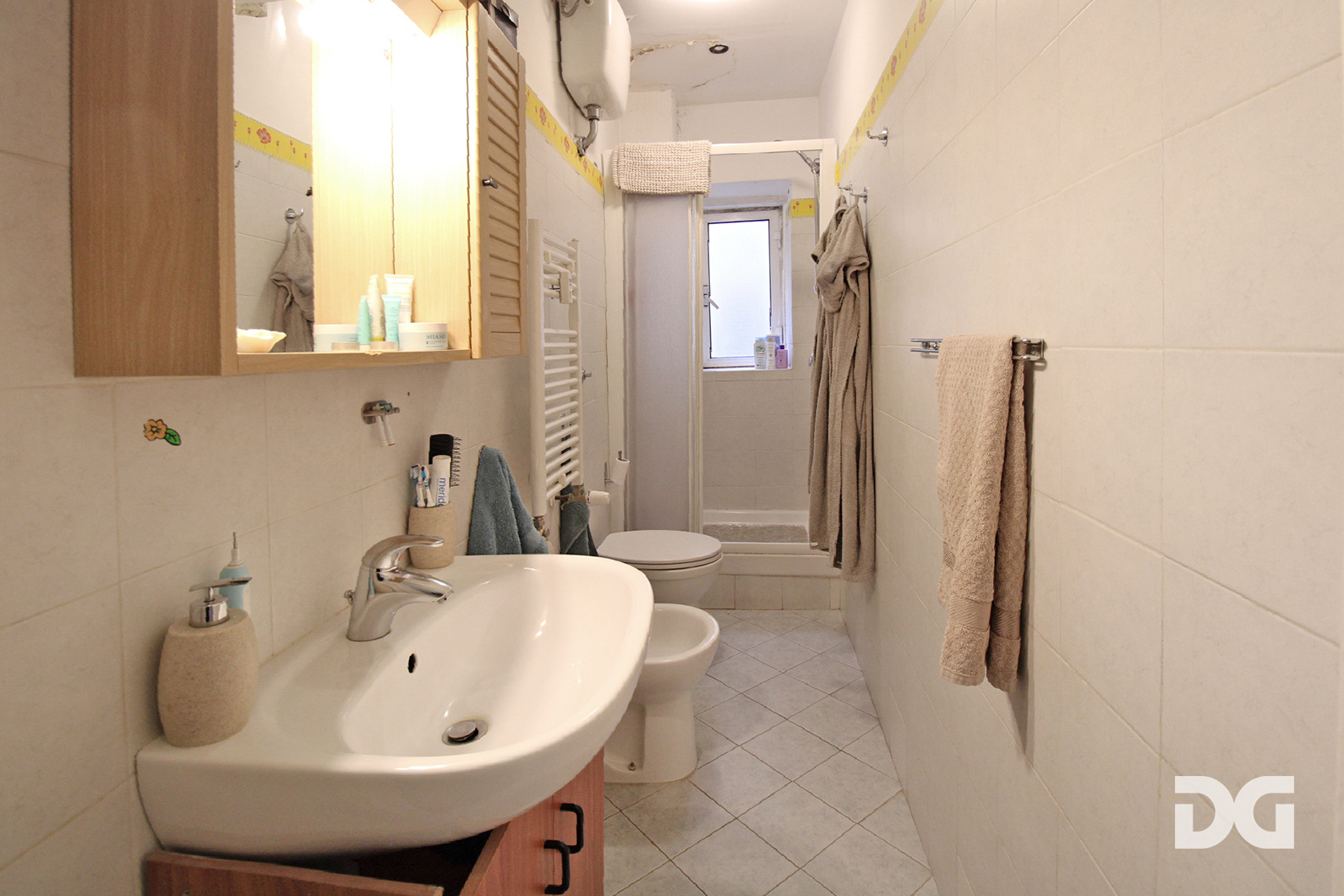 Immobiliare Del Guasta CENTRO – C.SO MONTEGRAPPA ORDINATI E LUMINOSI MQ. 84 