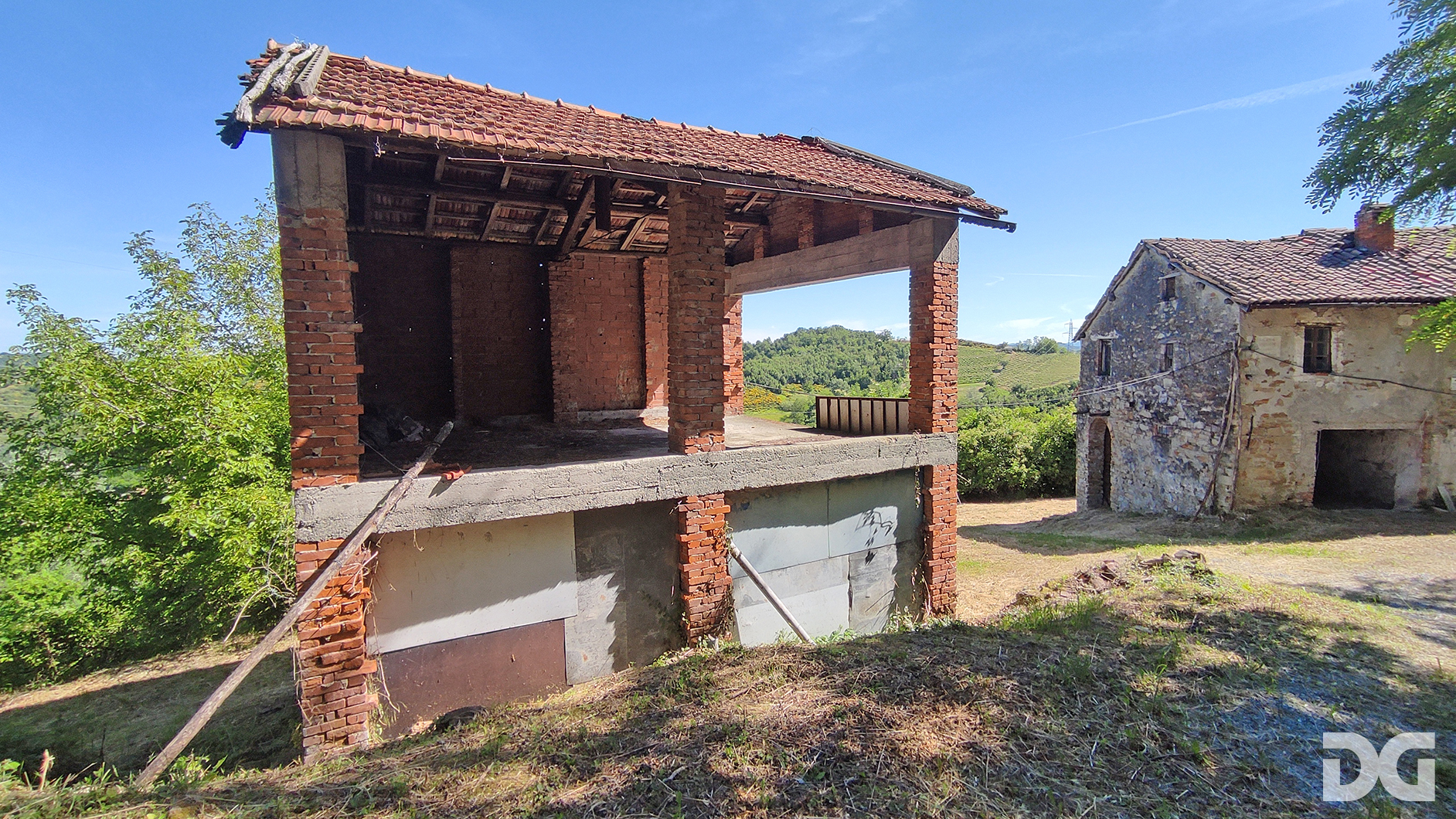 Immobiliare Del Guasta LERMA – CASCINA MQ. 330 CON GRANDE TERRENO 