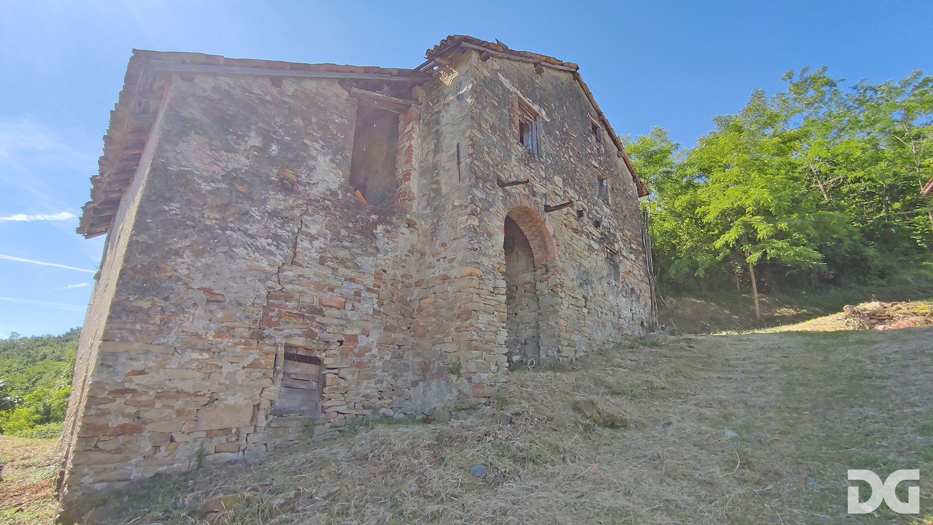 Immobiliare Del Guasta LERMA – CASCINA MQ. 330 CON GRANDE TERRENO 