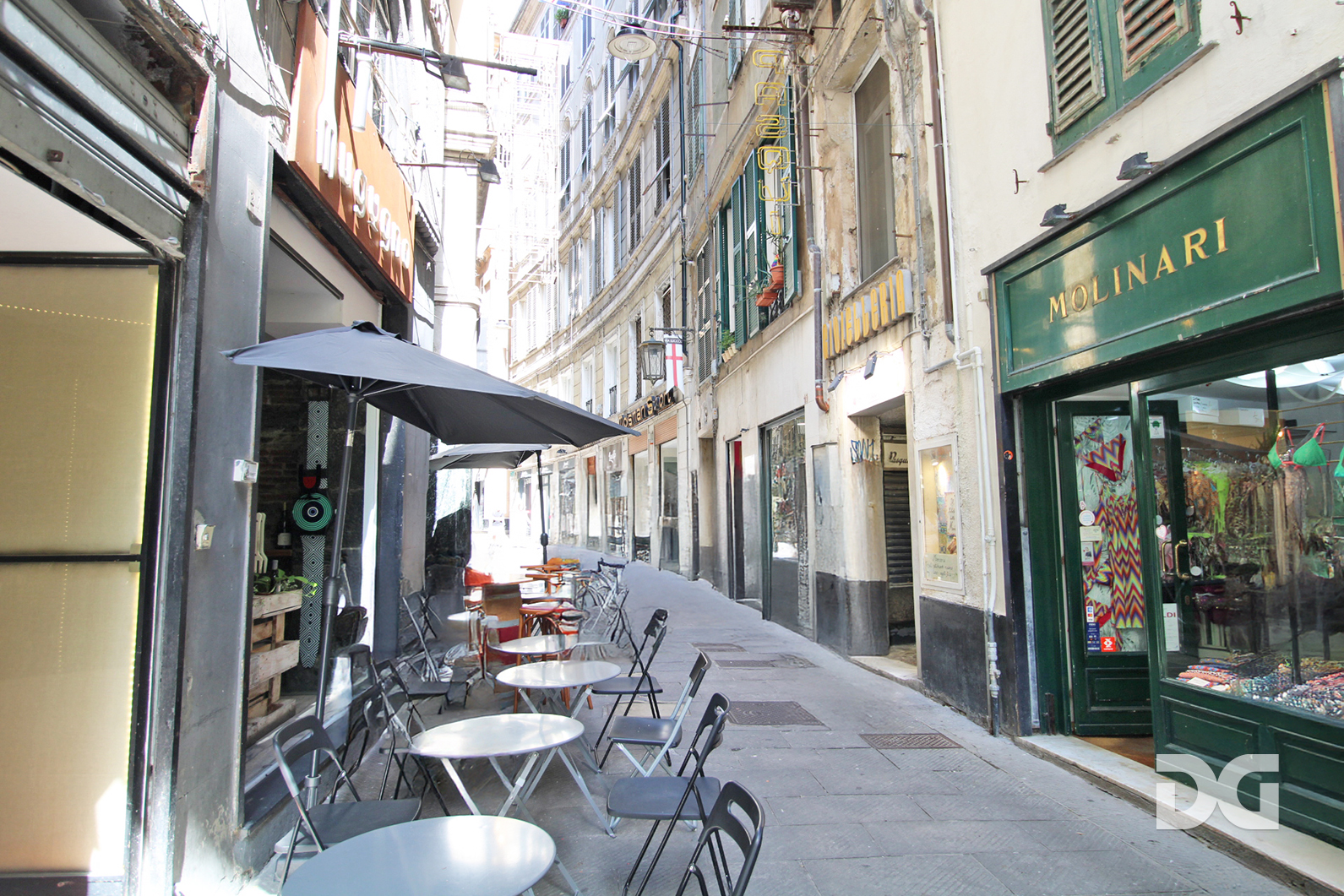 Immobiliare Del Guasta VIA LUCCOLI – NEGOZIO MQ. 60 IN PALAZZO DEI ROLLI 