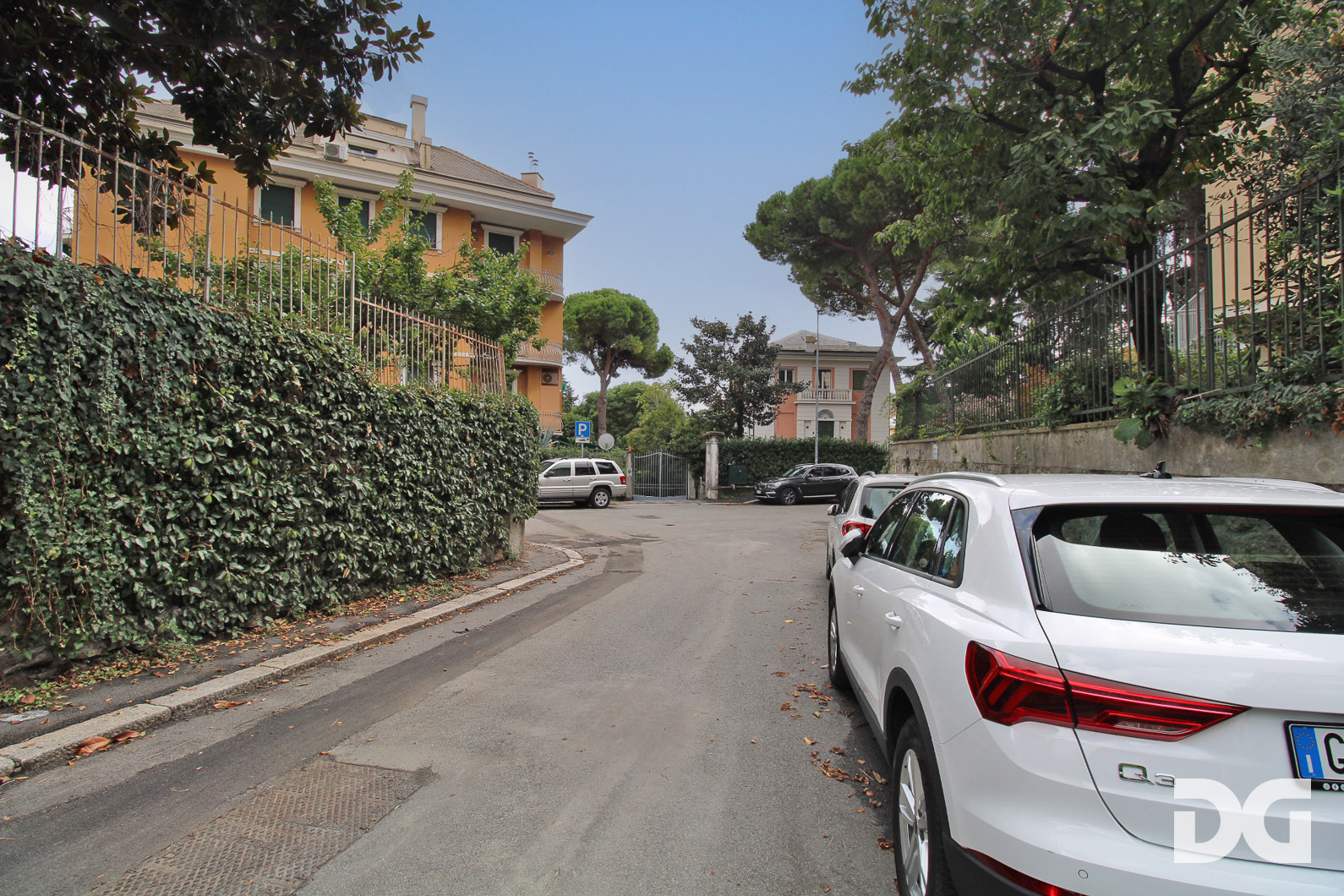 Immobiliare Del Guasta ALBARO – VIA SIENA RISTRUTTURATI MQ. 135 BALCONATE – BOX – CANTINA