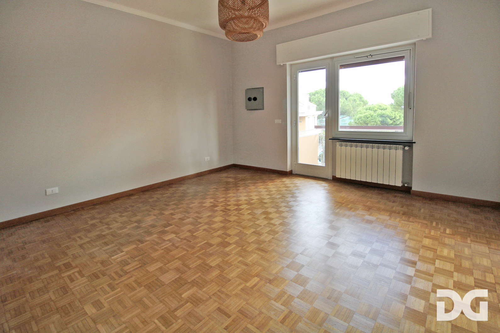 Immobiliare Del Guasta ALBARO – VIA SIENA RISTRUTTURATI MQ. 135 BALCONATE – BOX – CANTINA