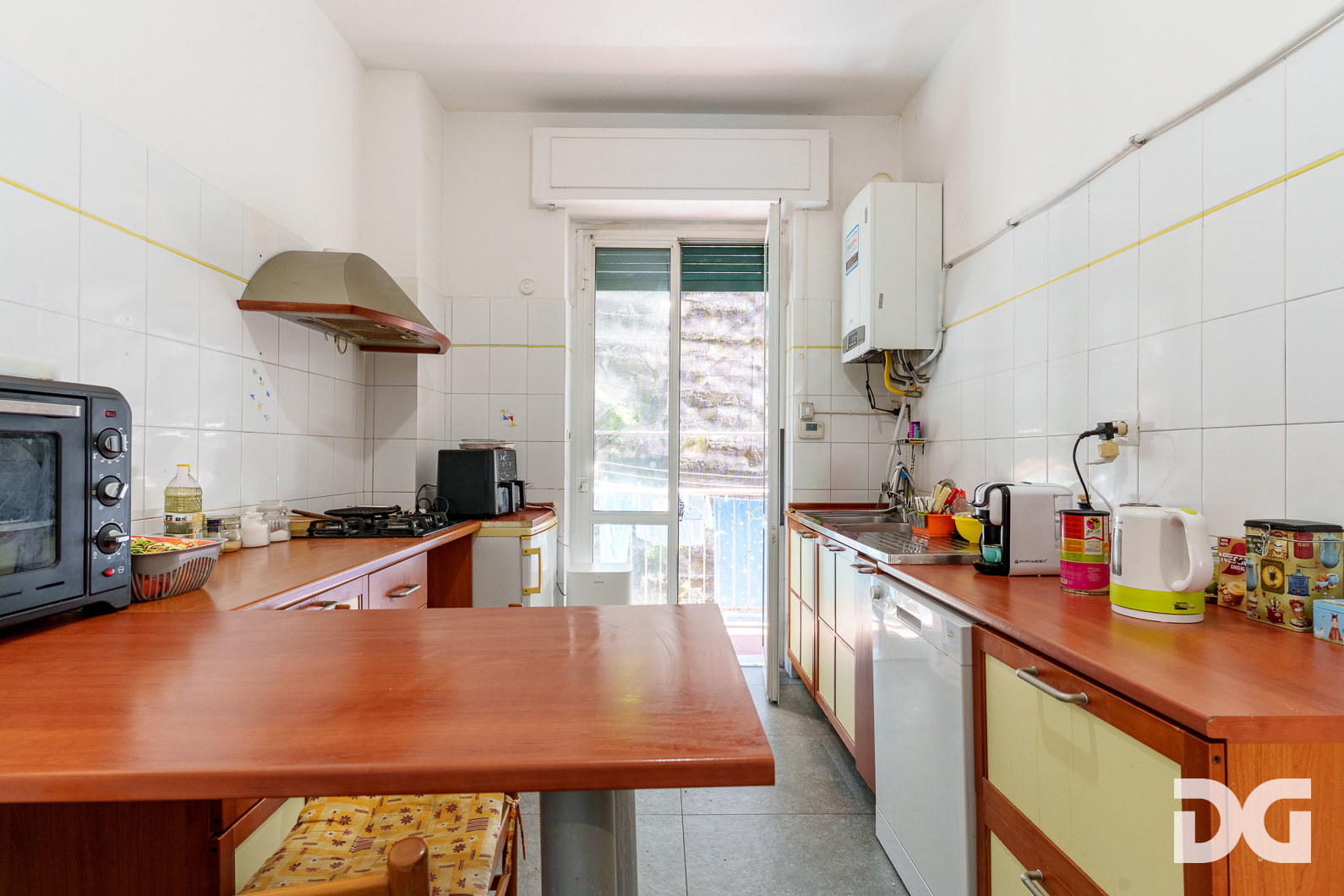 Immobiliare Del Guasta OREGINA – VIA NAPOLI LUMINOSI MQ. 83