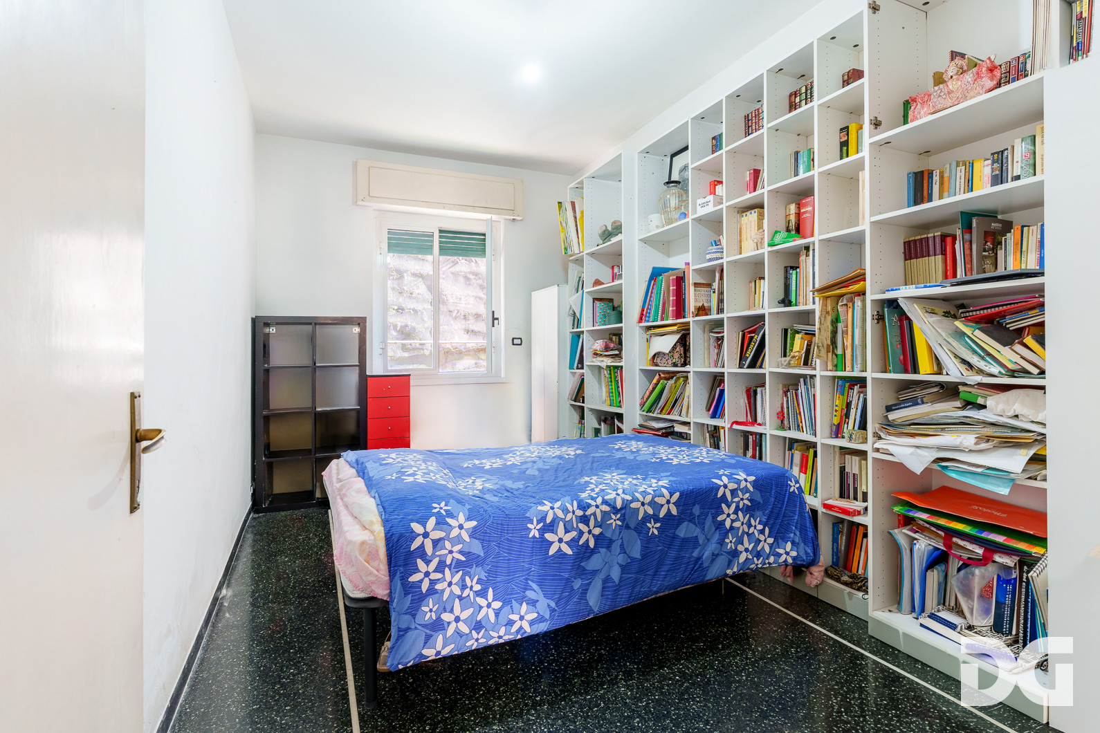 Immobiliare Del Guasta OREGINA – VIA NAPOLI LUMINOSI MQ. 83