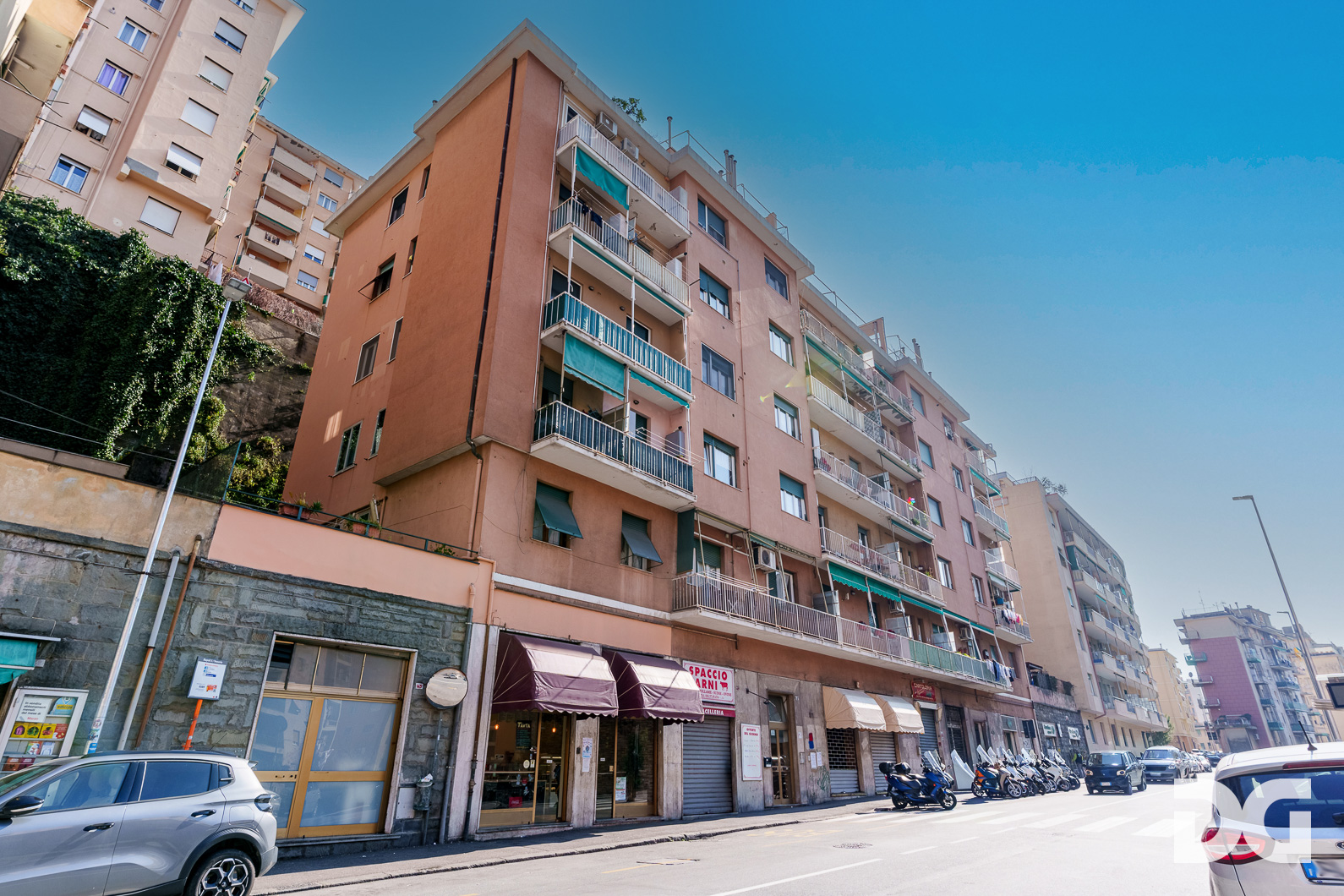 Immobiliare Del Guasta OREGINA – VIA NAPOLI LUMINOSI MQ. 83