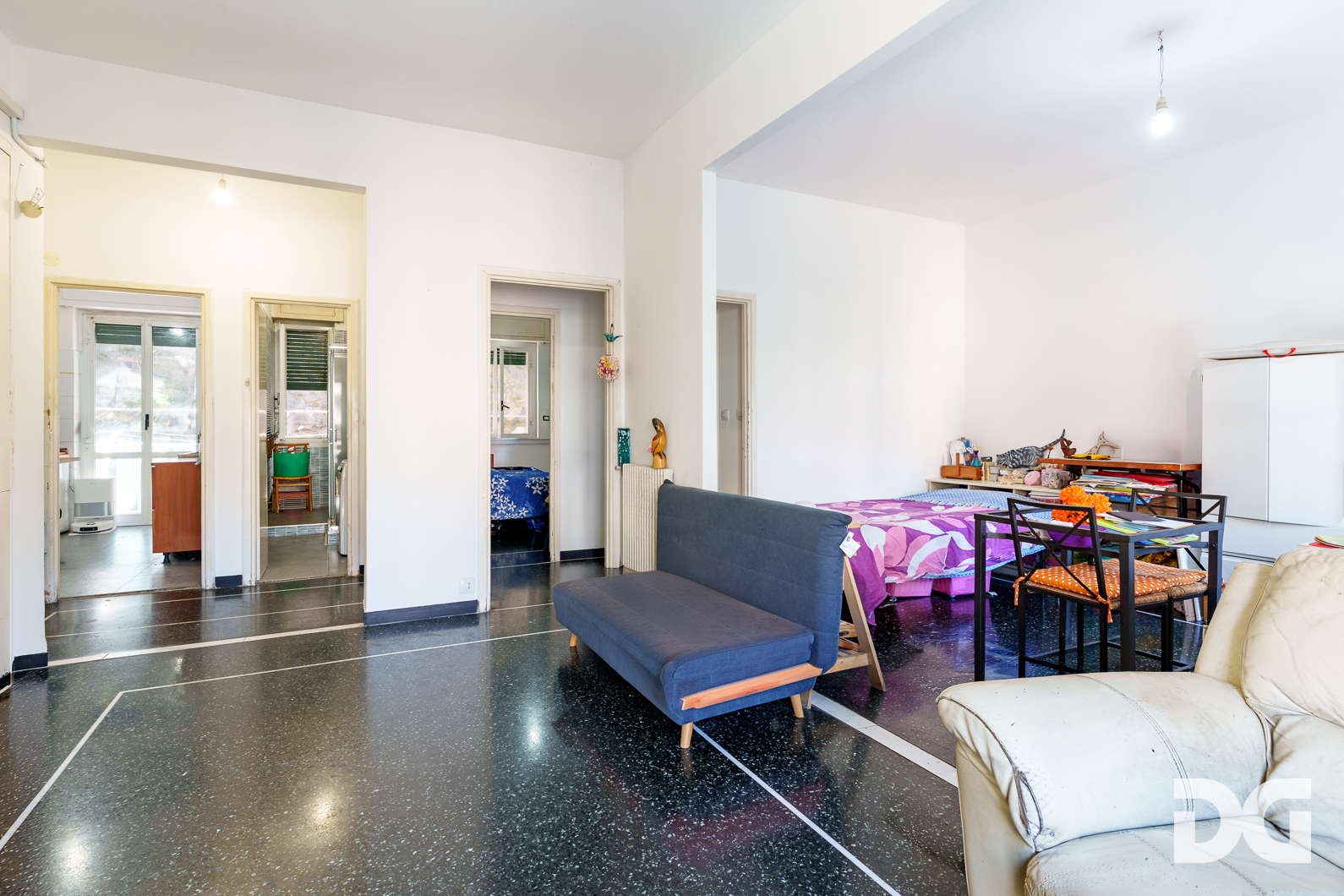 Immobiliare Del Guasta OREGINA – VIA NAPOLI LUMINOSI MQ. 83