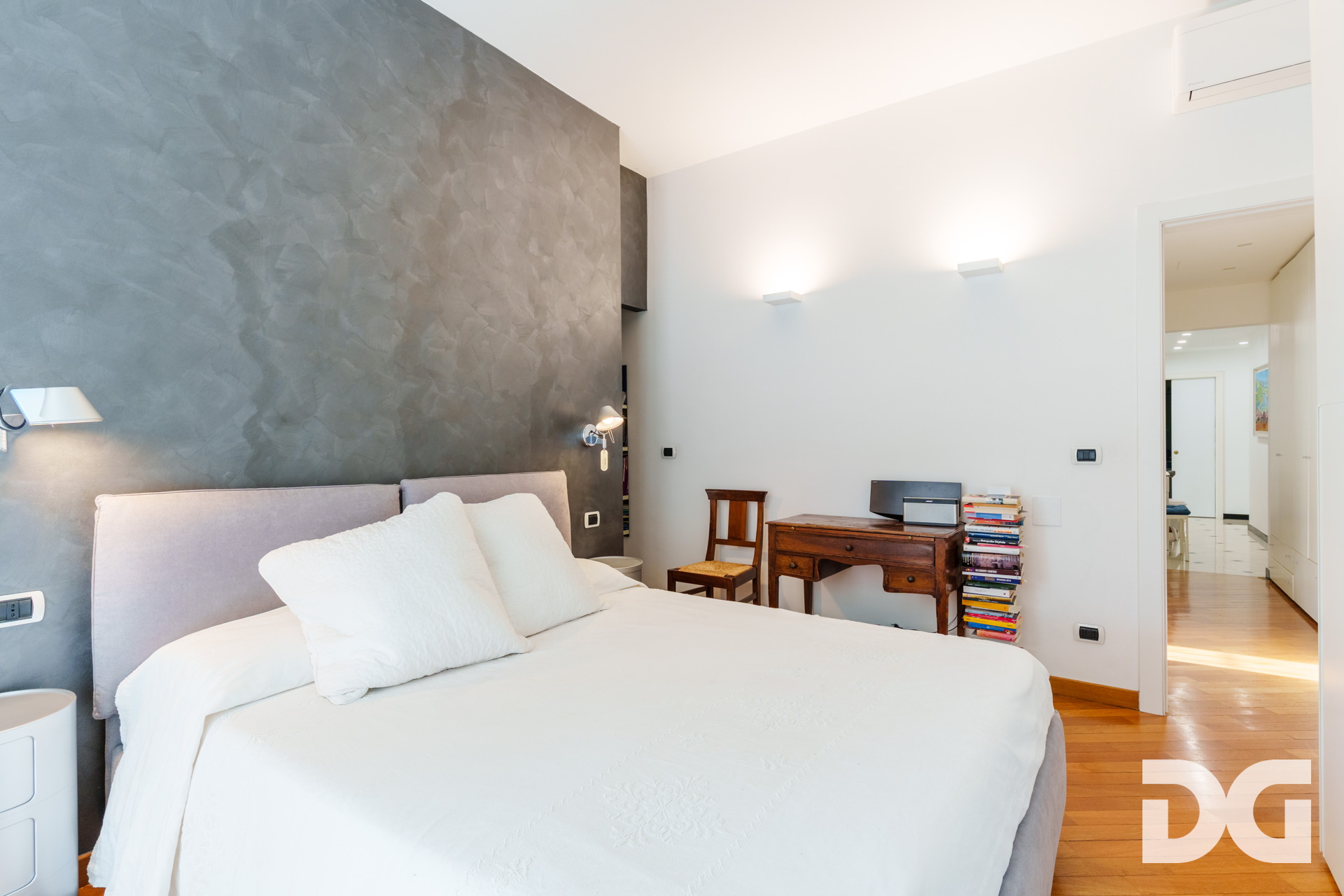 Immobiliare Del Guasta ARENZANO MQ. 165 CON TERRAZZO - GIARDINO VISTA MARE - BOX