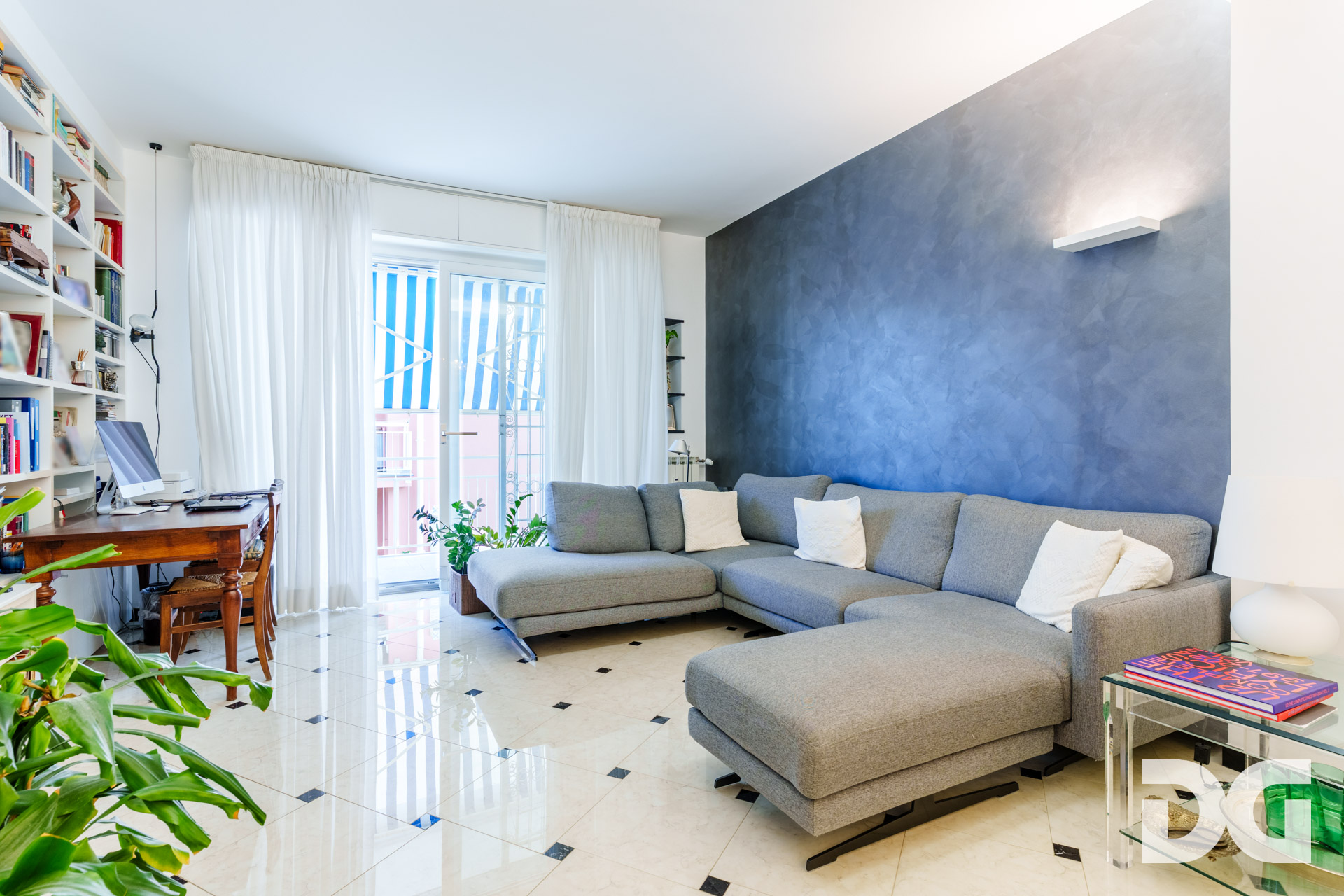 Immobiliare Del Guasta ARENZANO MQ. 165 CON TERRAZZO - GIARDINO VISTA MARE - BOX