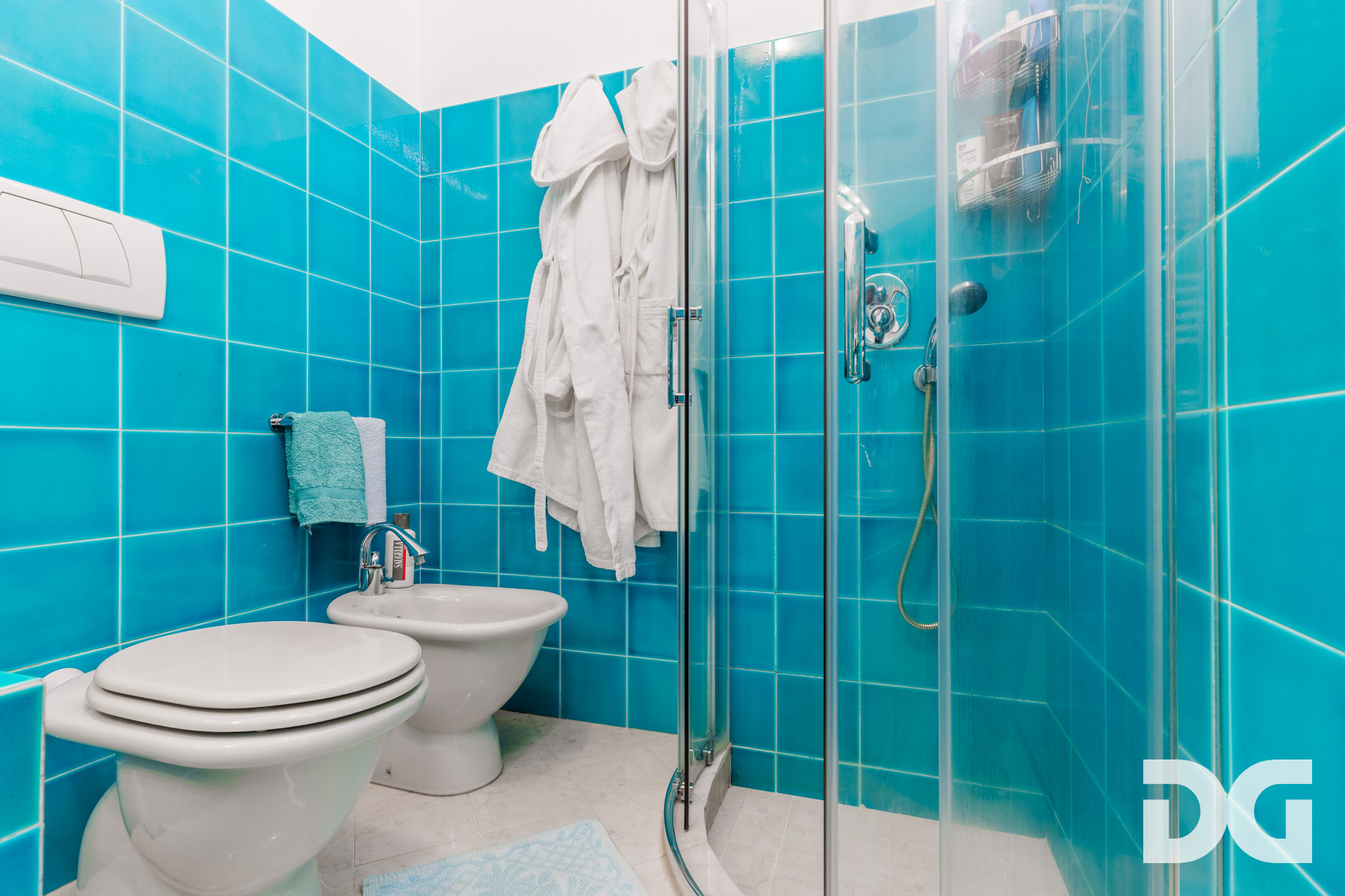 Immobiliare Del Guasta ARENZANO MQ. 165 CON TERRAZZO - GIARDINO VISTA MARE - BOX