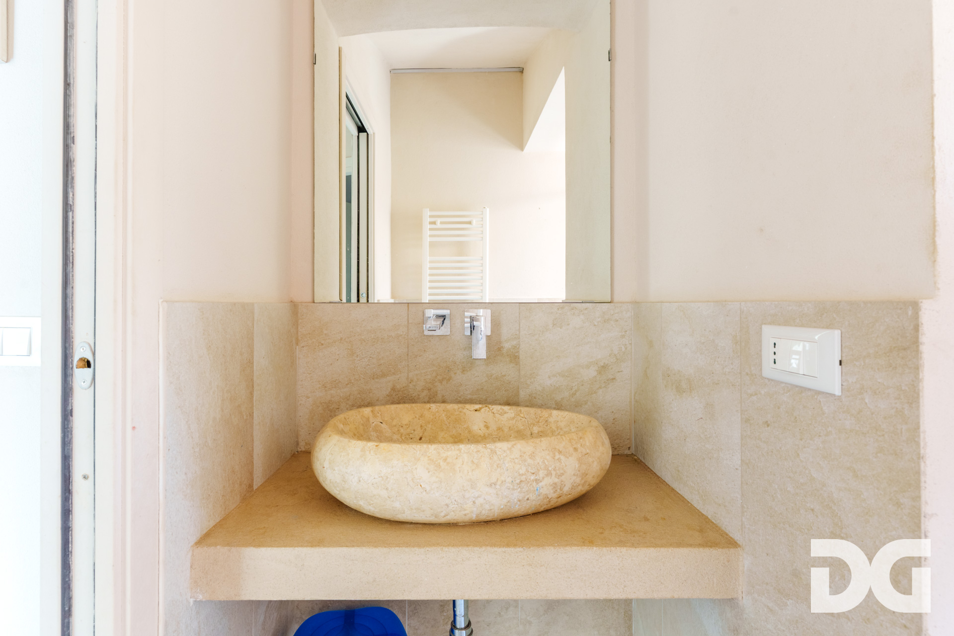 Immobiliare Del Guasta CENTRO – VIA GROPALLO RISTRUTTURATI MQ. 116 CON TERRAZZI