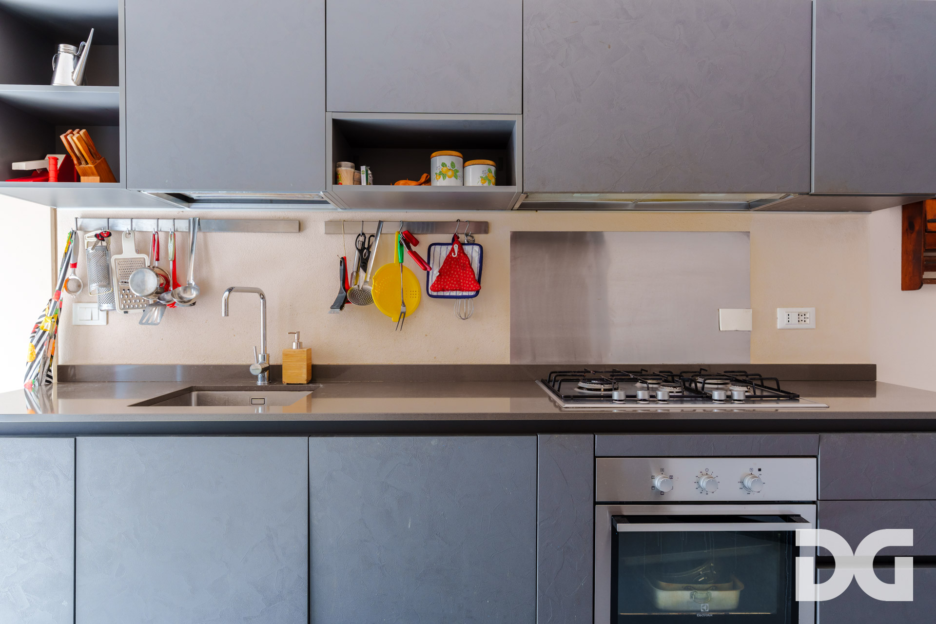 Immobiliare Del Guasta CENTRO – VIA GROPALLO RISTRUTTURATI MQ. 116 CON TERRAZZI