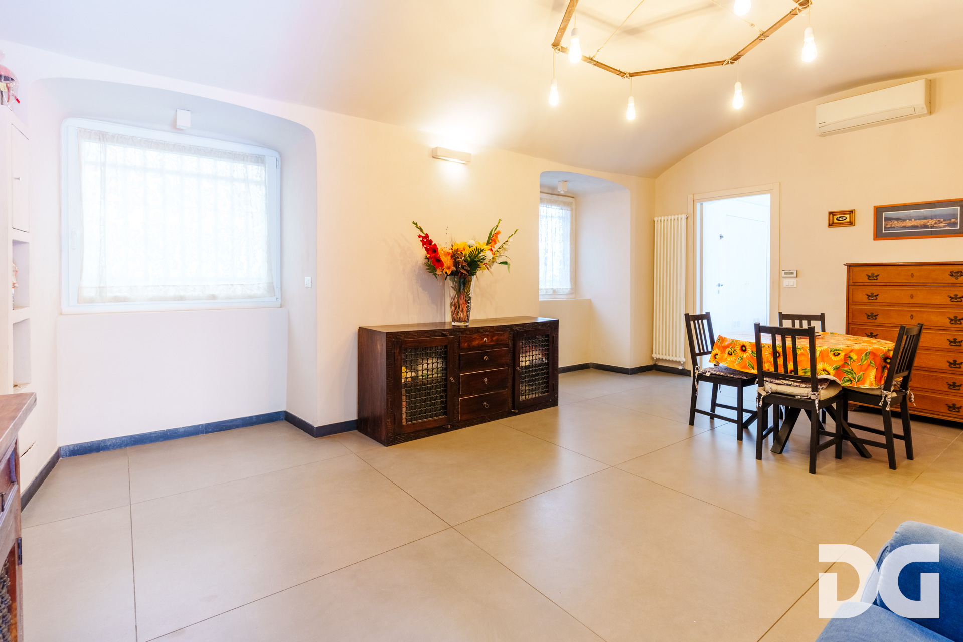 Immobiliare Del Guasta CENTRO – VIA GROPALLO RISTRUTTURATI MQ. 116 CON TERRAZZI