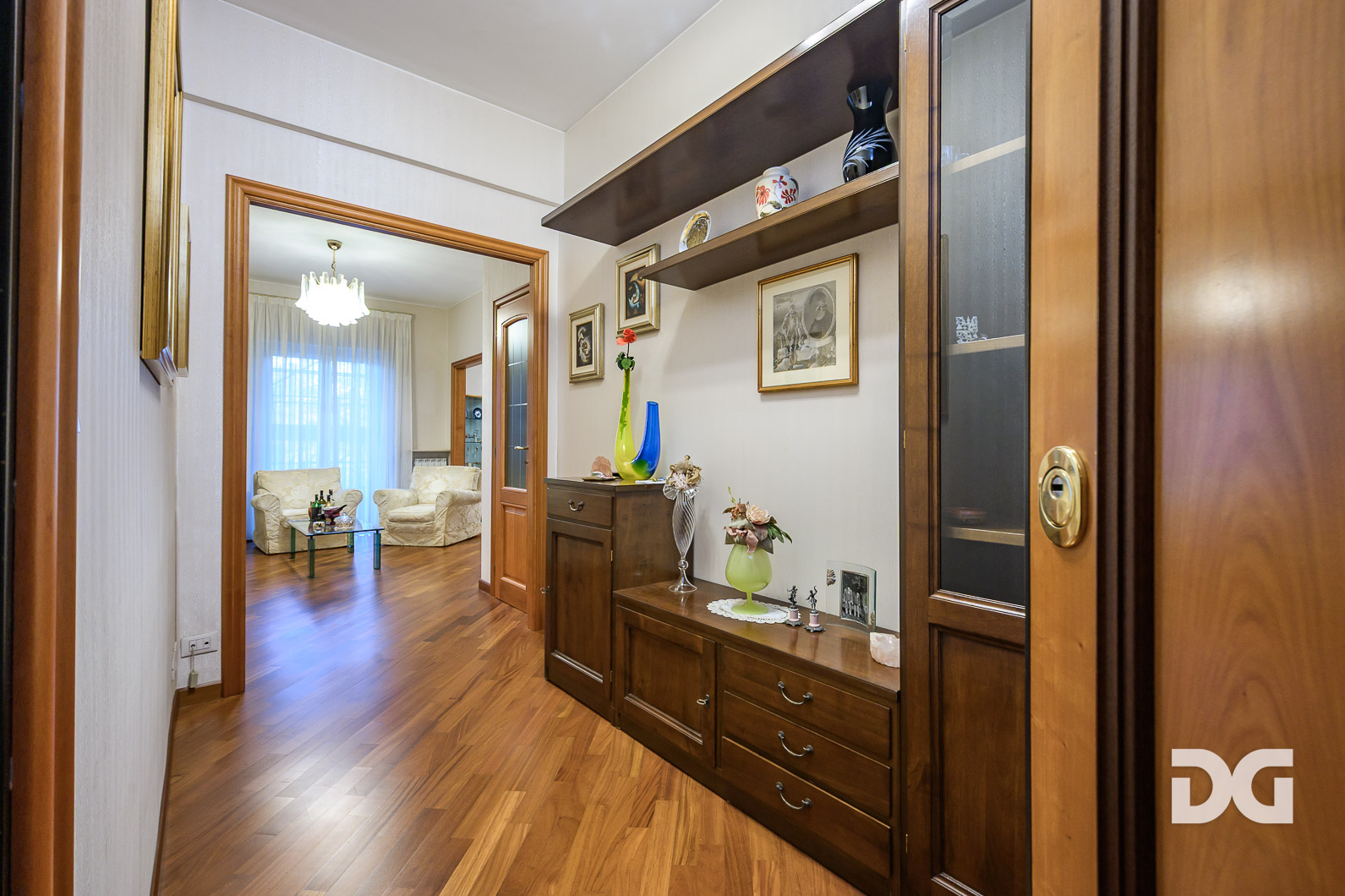 Immobiliare Del Guasta VIALE QUARTARA – MQ. 97 CON BALCONE E BOX