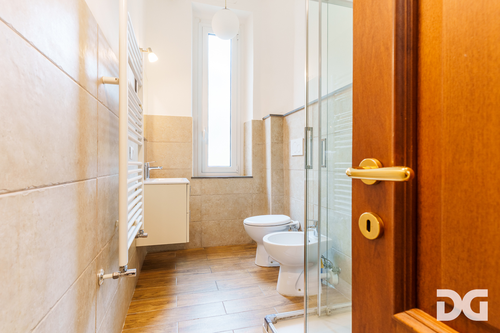 Immobiliare Del Guasta CASTELLETTO – VIA SPINOLA RISTRUTTURATI MQ. 80 CON TERRAZZO A  TETTO 