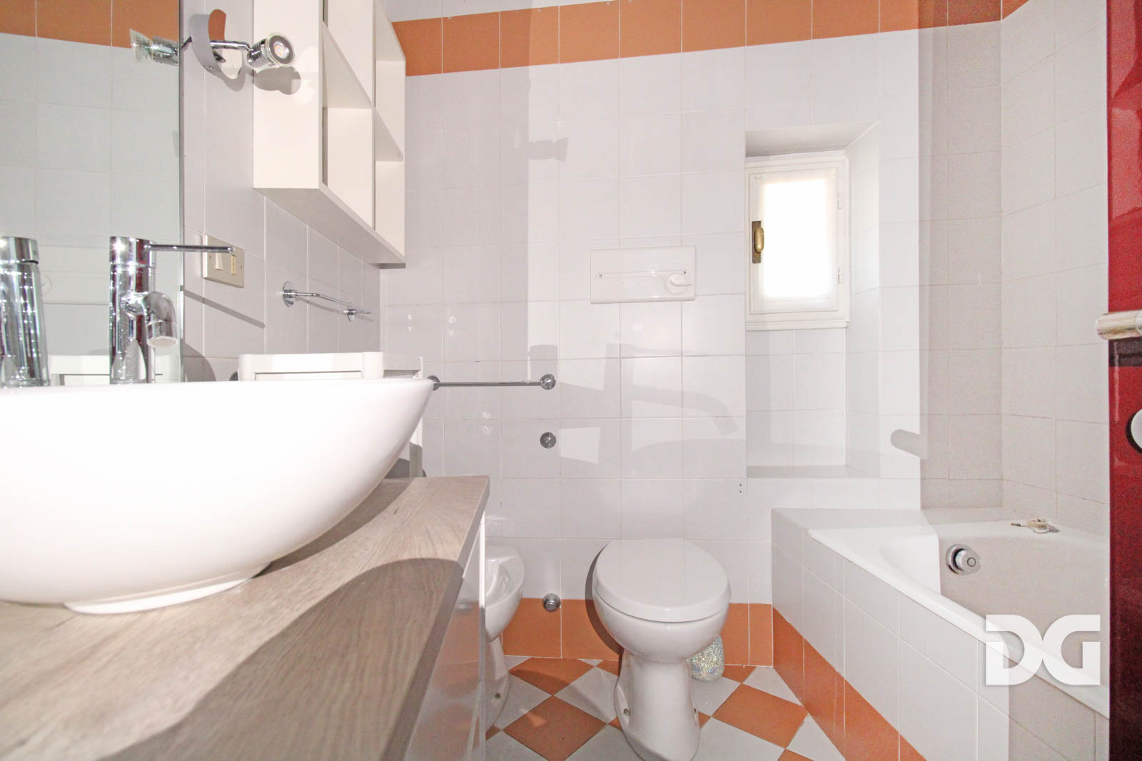Immobiliare Del Guasta ALBARO – PRESTIGIOSI MQ. 265 IN VILLA D’EPOCA 