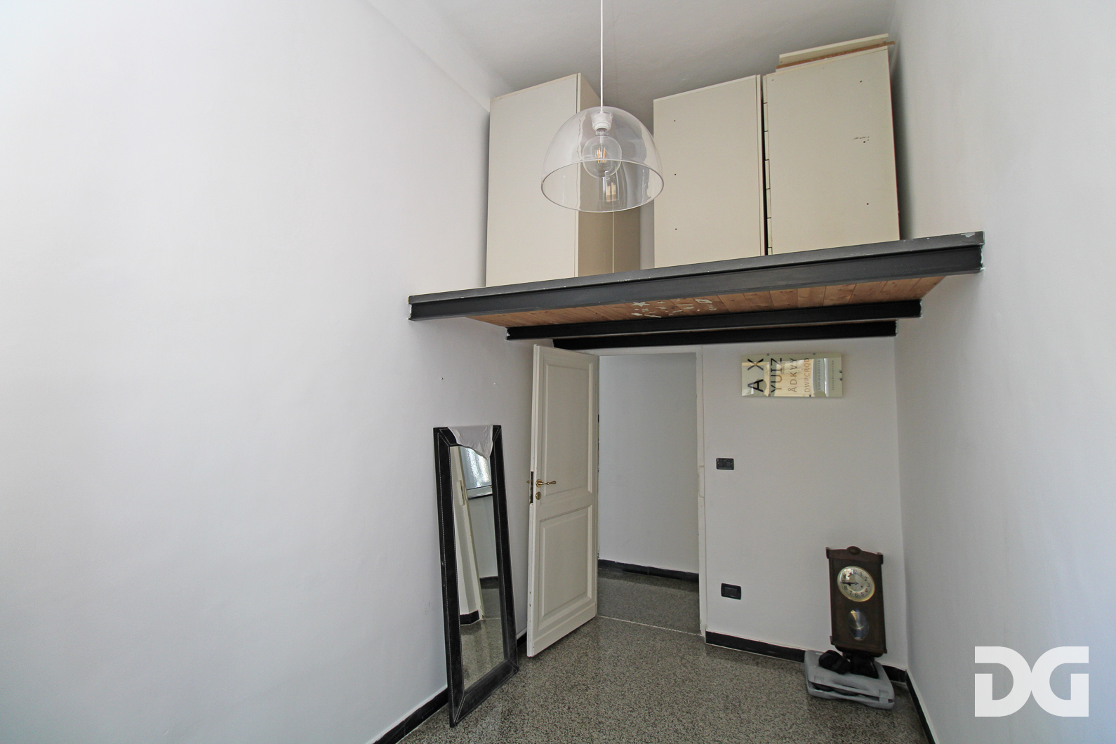 Immobiliare Del Guasta CASTELLETTO – VIA SIVORI ARREDATI E LUMINOSI MQ. 65