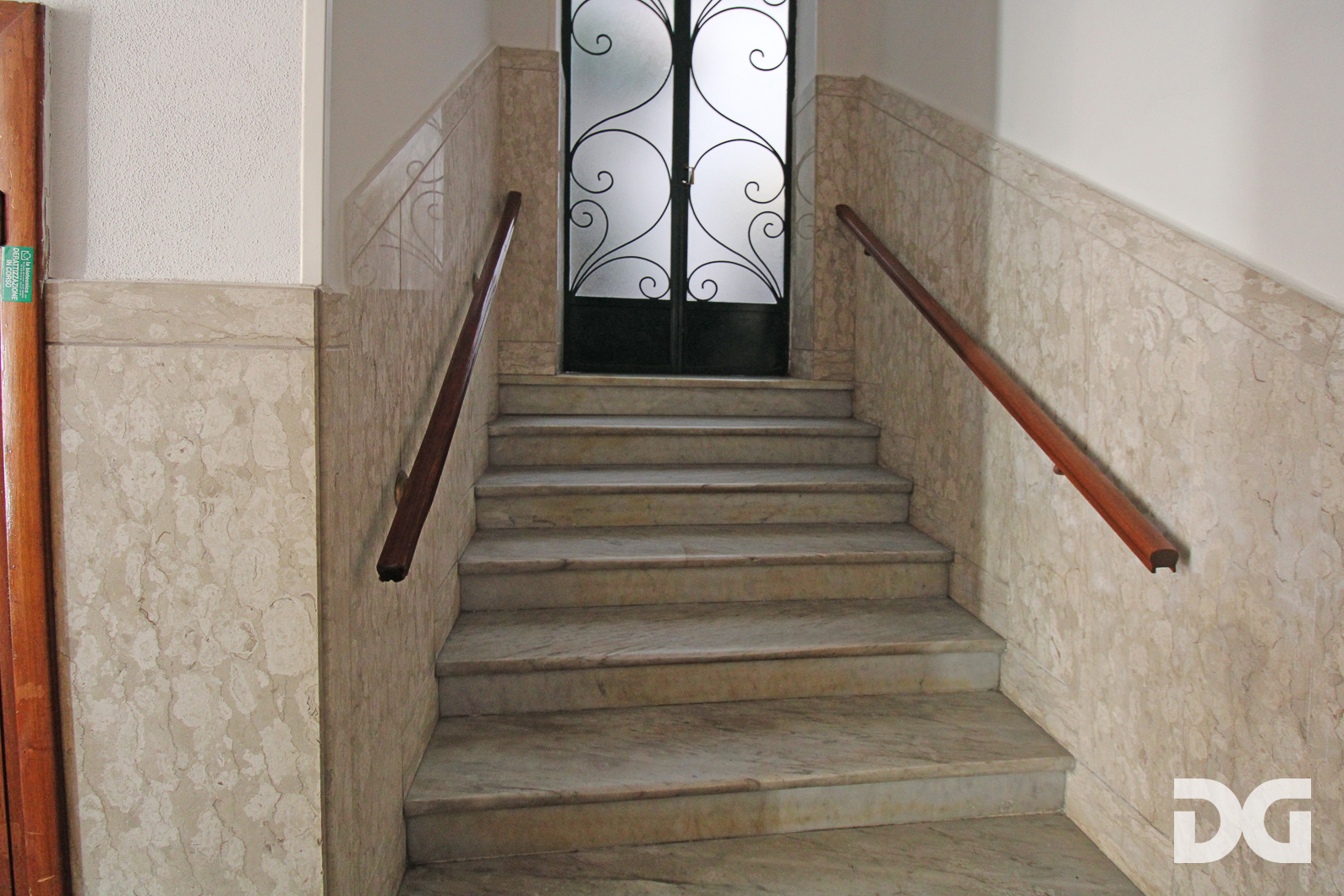 Immobiliare Del Guasta CASTELLETTO – VIA SIVORI ARREDATI E LUMINOSI MQ. 65