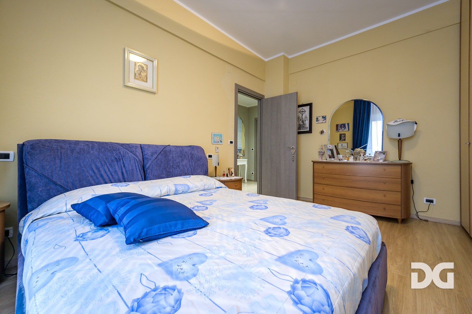 Immobiliare Del Guasta S. FRUTTUOSO CONTESTO PRIVATO – RISTRUTTURATI MQ. 115 