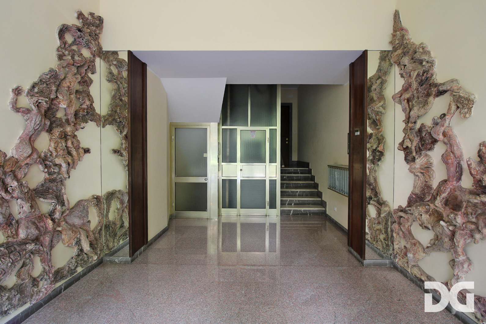 Immobiliare Del Guasta NERVI – VIALE DELLE PALME PANORAMICI MQ. 106 TRIBALCONI