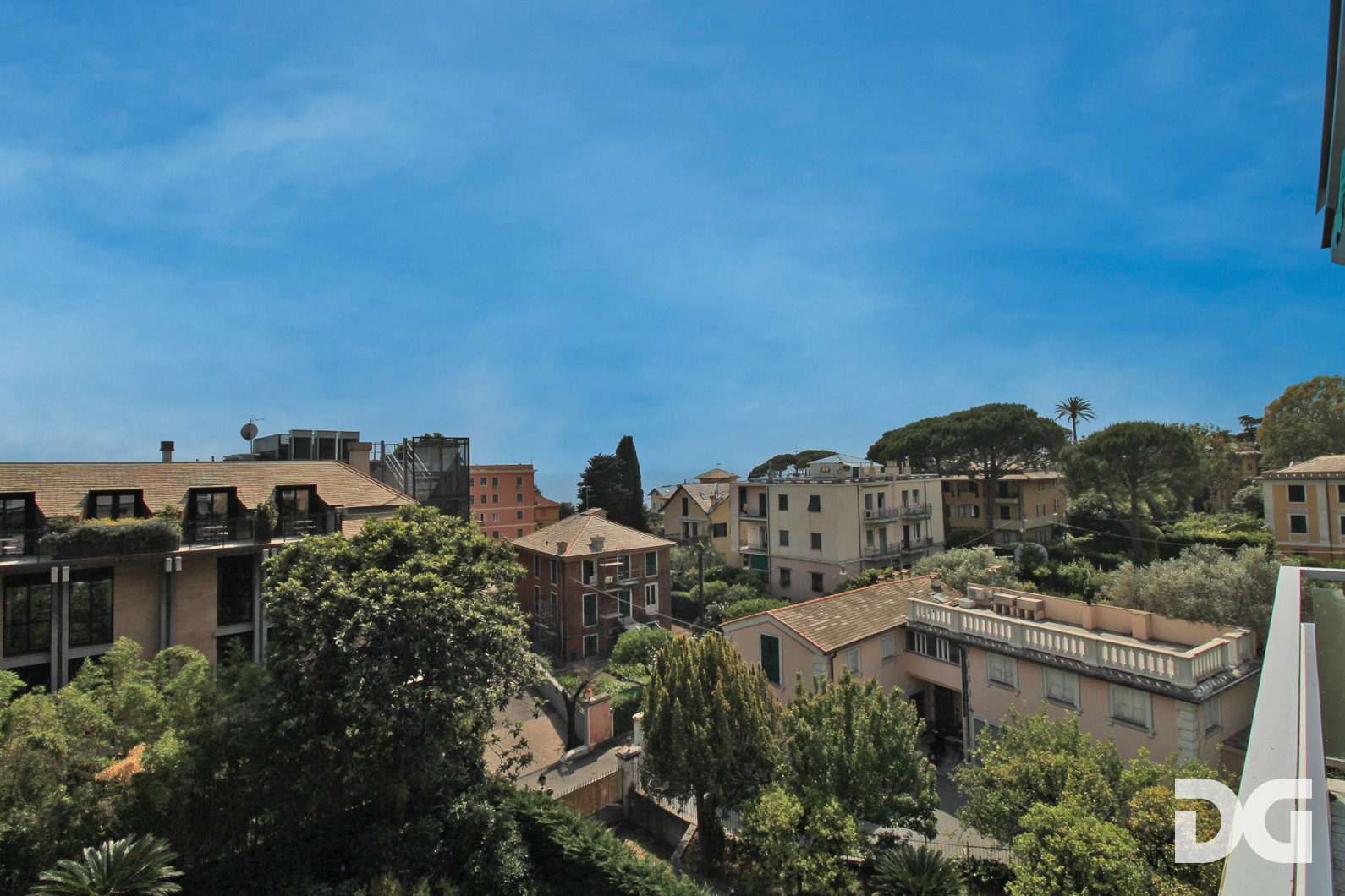 Immobiliare Del Guasta NERVI – VIALE DELLE PALME PANORAMICI MQ. 106 TRIBALCONI