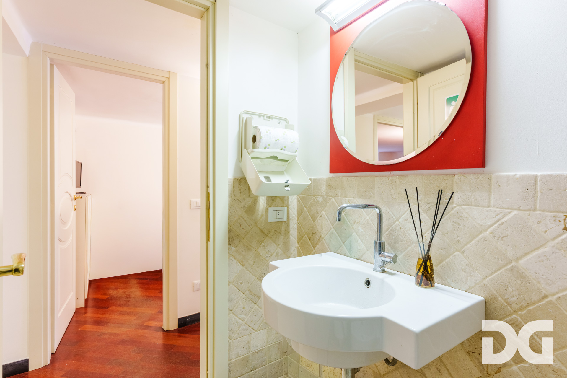 Immobiliare Del Guasta VIA XXV APRILE adiacenze - UFFICIO PERFETTO MQ. 99 BILIVELLO