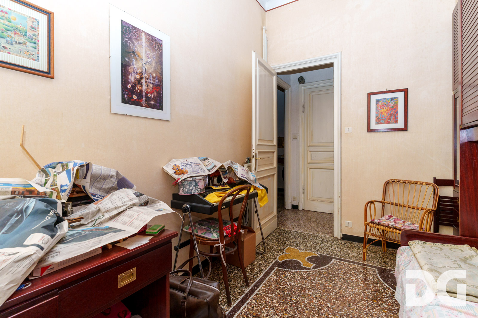 Immobiliare Del Guasta SAMPIERDARENA – VIA BURANELLO LUMINOSI MQ.94 CON POGGIOLO