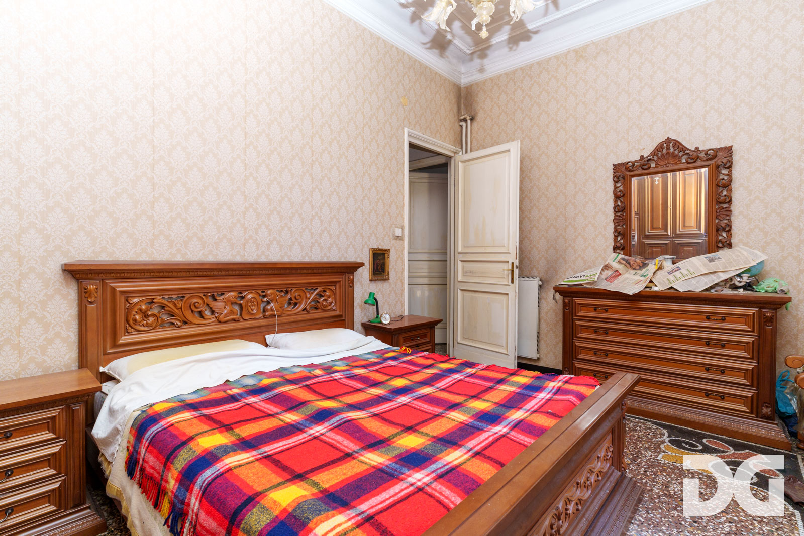 Immobiliare Del Guasta SAMPIERDARENA – VIA BURANELLO LUMINOSI MQ.94 CON POGGIOLO
