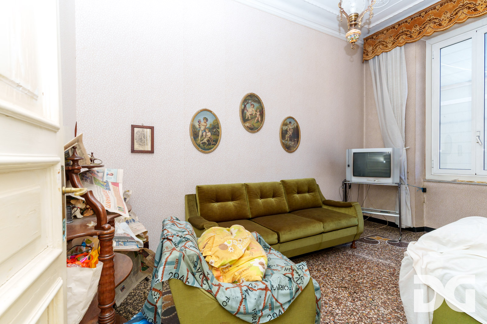 Immobiliare Del Guasta SAMPIERDARENA – VIA BURANELLO LUMINOSI MQ.94 CON POGGIOLO