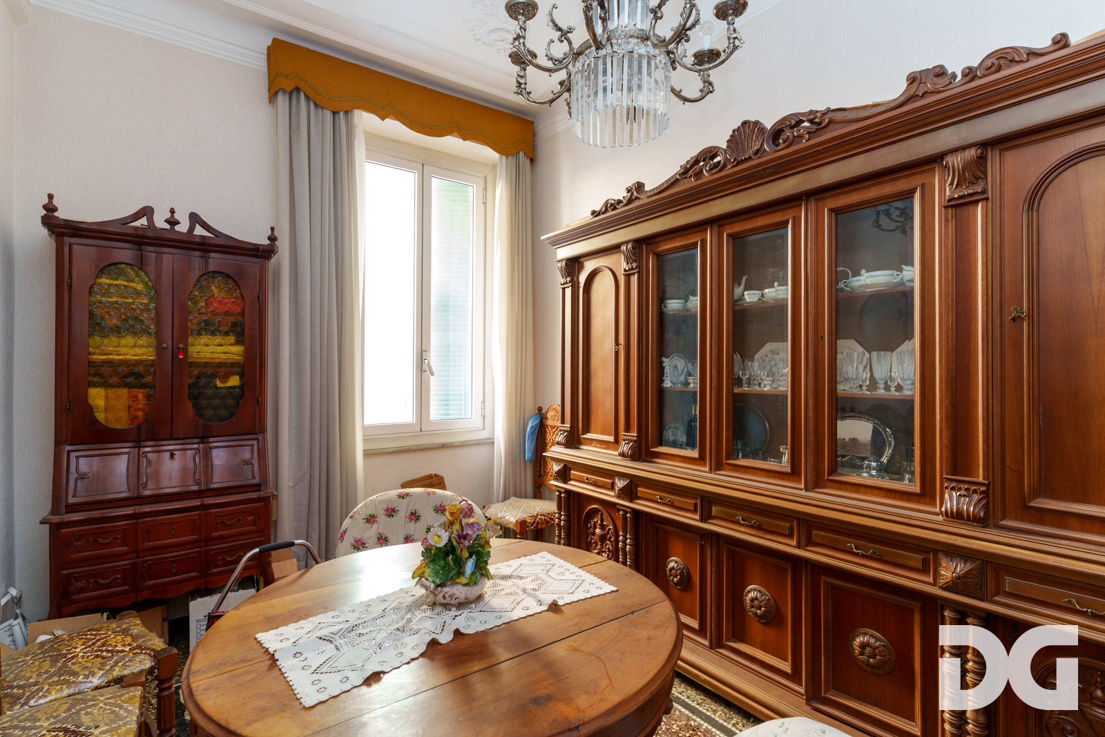 Immobiliare Del Guasta SAMPIERDARENA – VIA BURANELLO LUMINOSI MQ.94 CON POGGIOLO