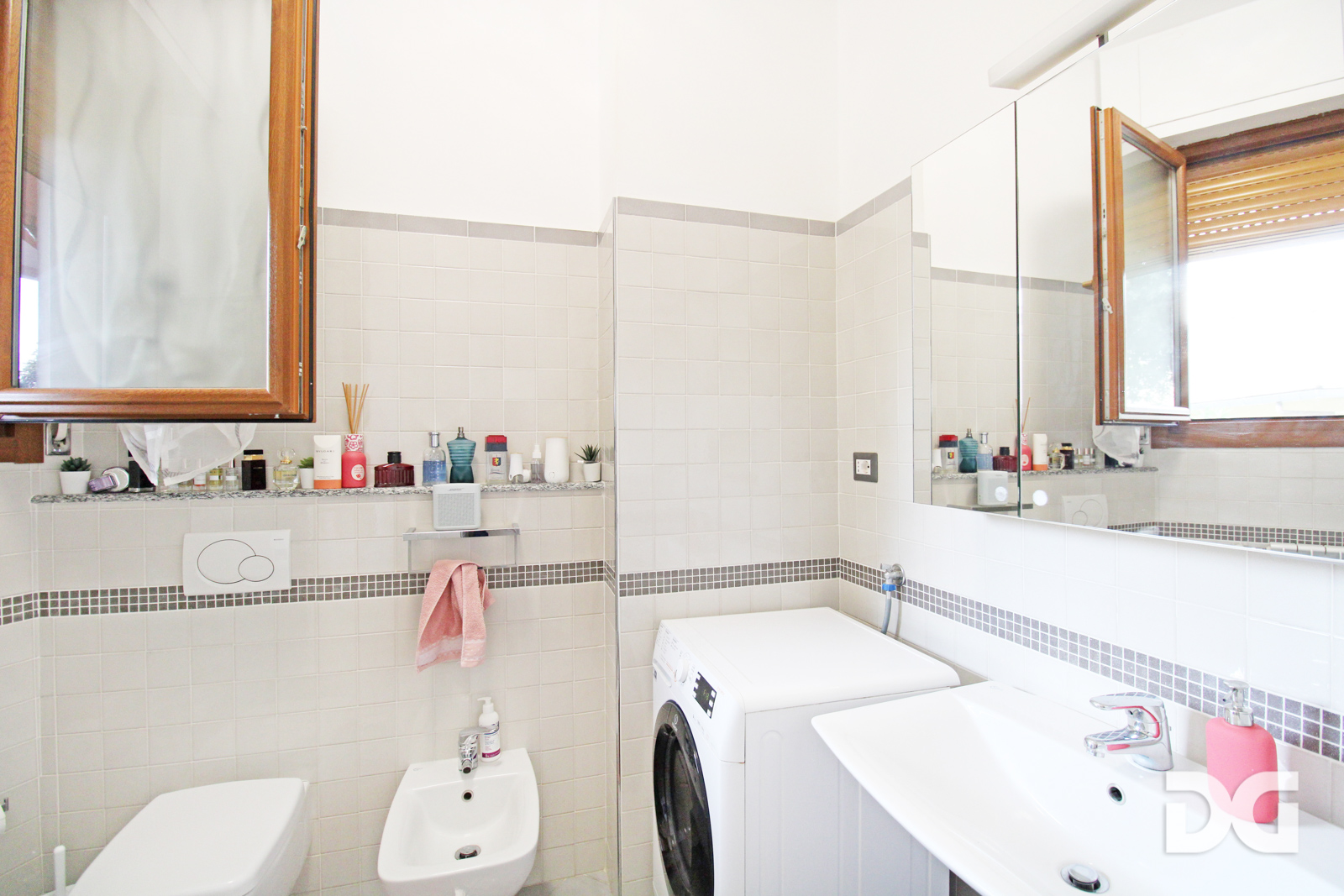 Immobiliare Del Guasta SAN MARTINO D'ALBARO – VIA VIVIANI MQ. 72 CON GIARDINO E BOX 