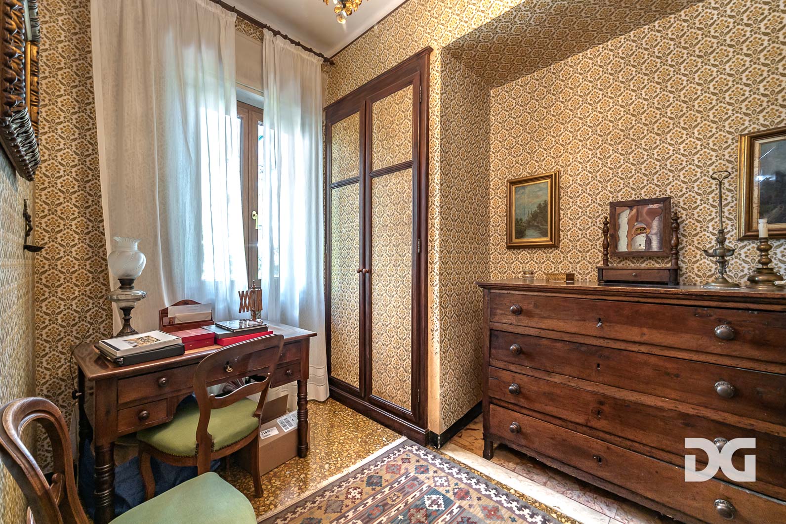 Immobiliare Del Guasta VIALE AREZZO – PRESTIGIOSI MQ. 174 CON GIARDINI (CAT. A/2) 