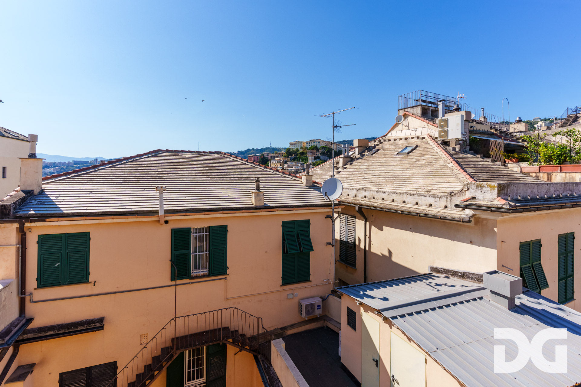 Immobiliare Del Guasta CENTRO – VIA ROMA PERFETTI MQ. 61 MANSARDATI PANORAMICI 