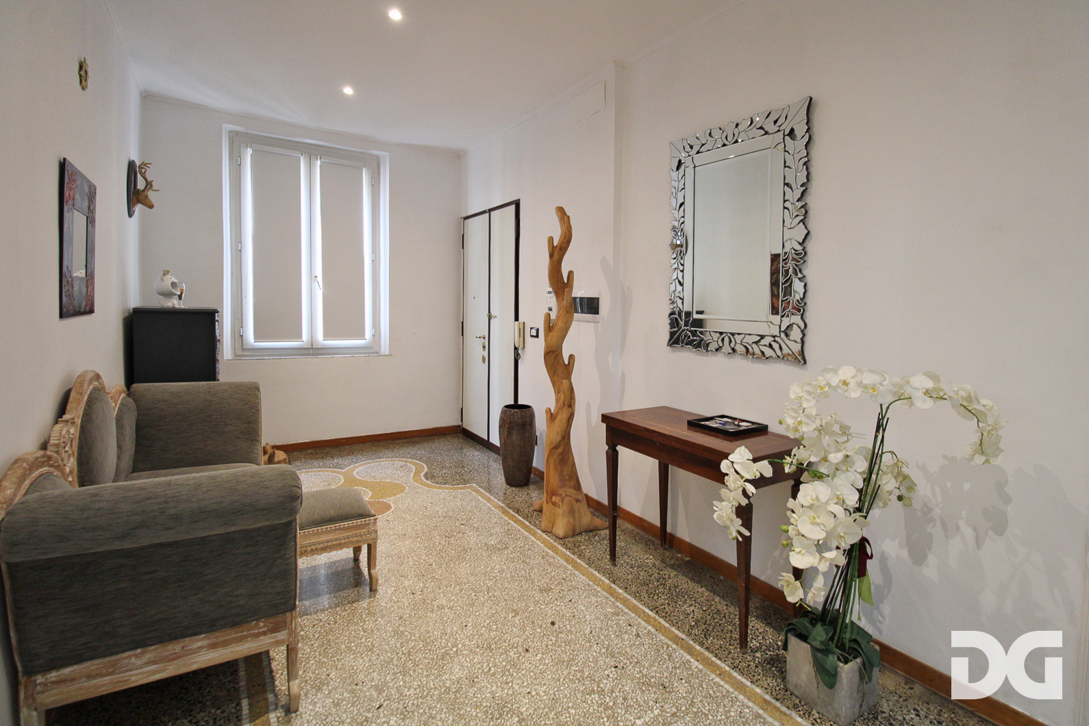 Immobiliare Del Guasta CASTELLETTO MANIN – LARGO GIARDINO MQ.103 PIANO ALTO