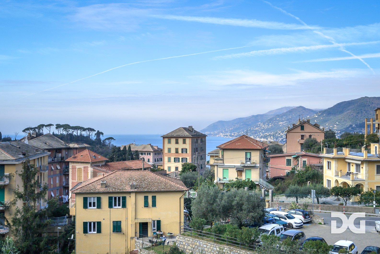 Immobiliare Del Guasta CAMOGLI-BOSCHETTO – ELEGANTI E PANORAMICI MQ. 119 CON GIARDINO 