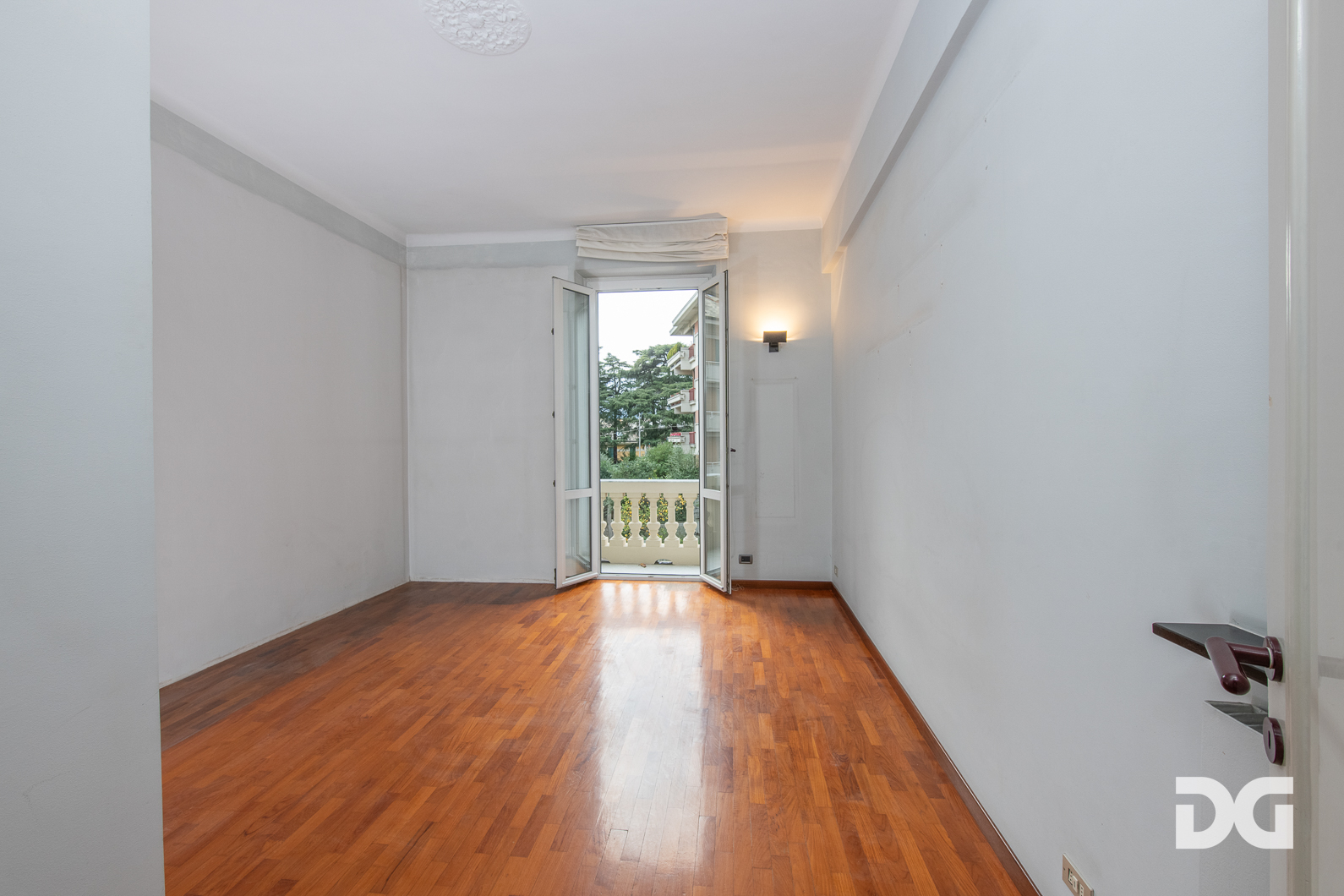 Immobiliare Del Guasta VIA STURLA MQ. 96 VISTA APERTA 