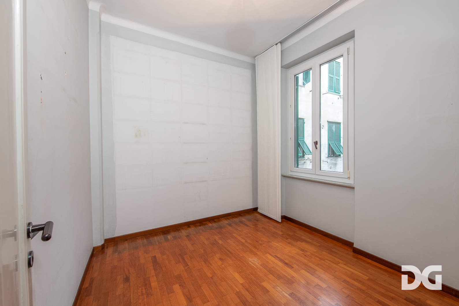 Immobiliare Del Guasta VIA STURLA MQ. 96 VISTA APERTA 