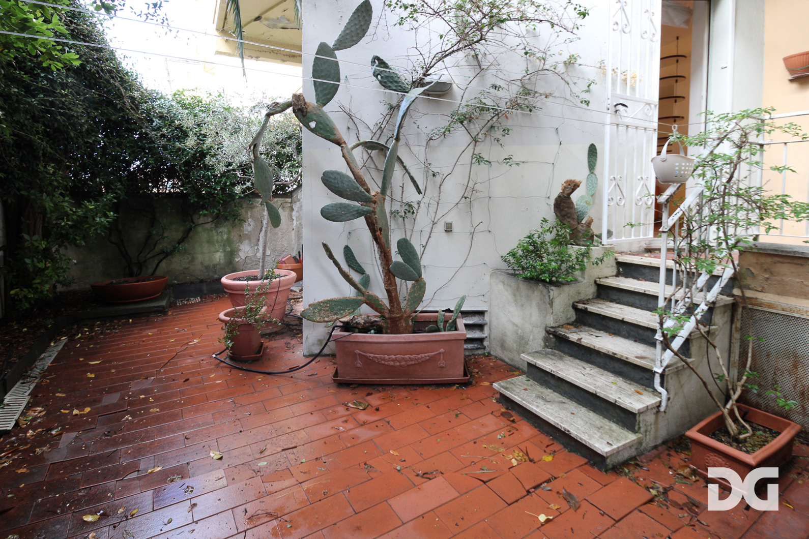 Immobiliare Del Guasta ALBARO – VIA MONTALLEGRO MQ. 61 CON TERRAZZO 